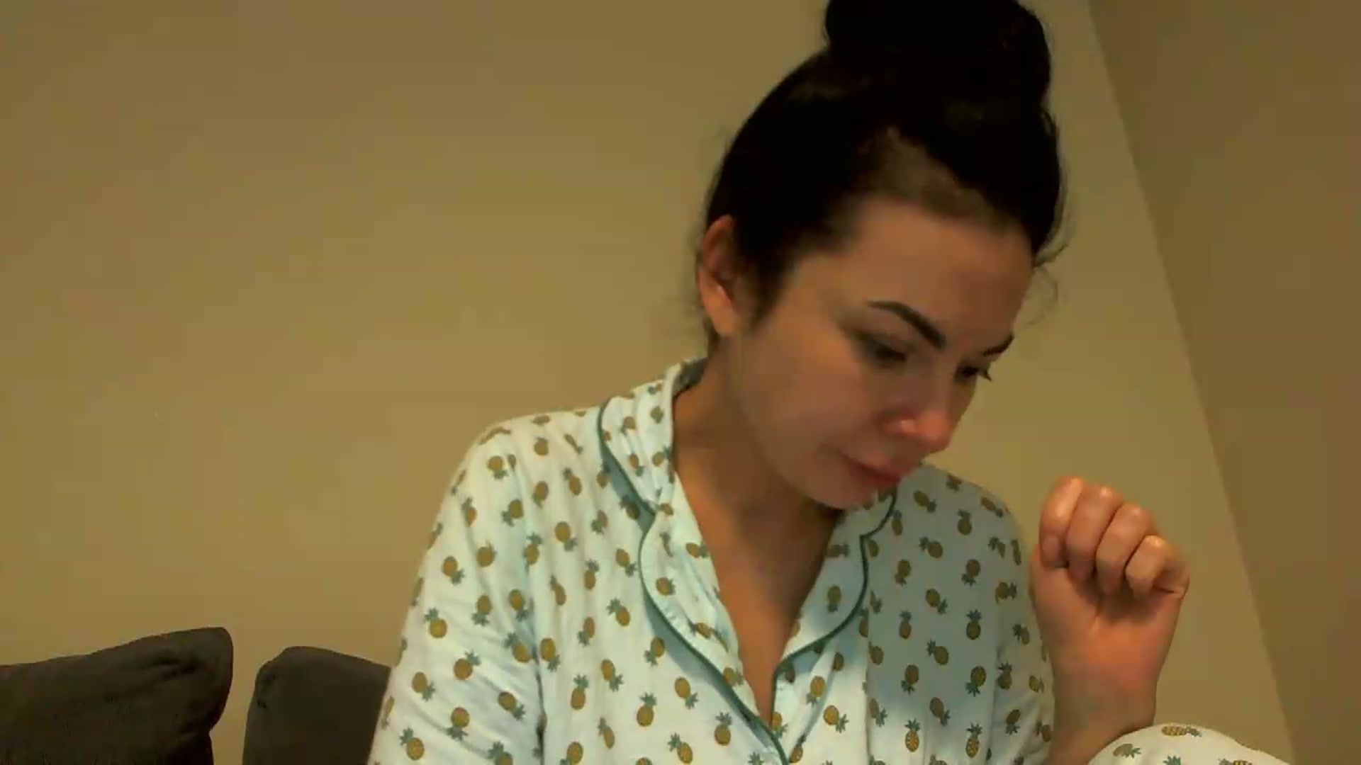 Gallery image thumbnail from TooOld4Sex's myfreecams stream on, 06/10/2026, 04:07 image 14 of 20