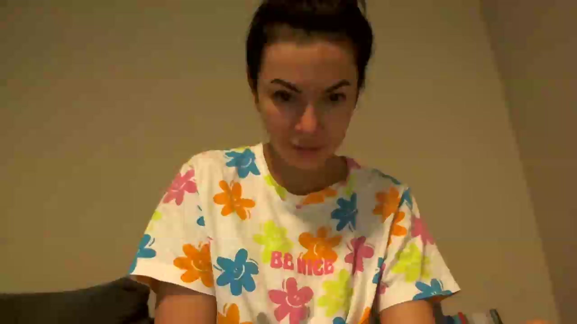 Gallery image thumbnail from TooOld4Sex's myfreecams stream on, 07/08/2026, 03:38 image 3 of 20
