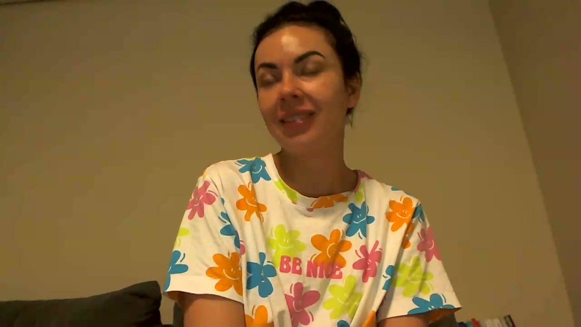 Gallery image thumbnail from TooOld4Sex's myfreecams stream on, 07/08/2026, 03:38 image 14 of 20