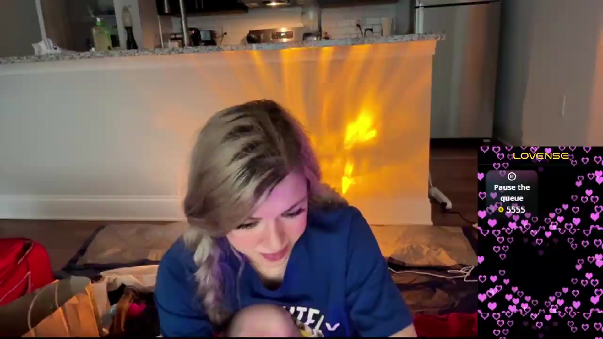 Gallery image thumbnail from TopGspot's myfreecams stream on, 07/01/2026, 18:34 image 13 of 20