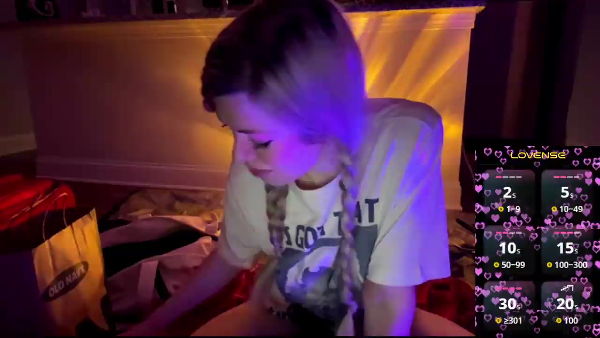 Gallery image thumbnail from TopGspot's myfreecams stream on, 07/06/2026, 02:58 image 12 of 20