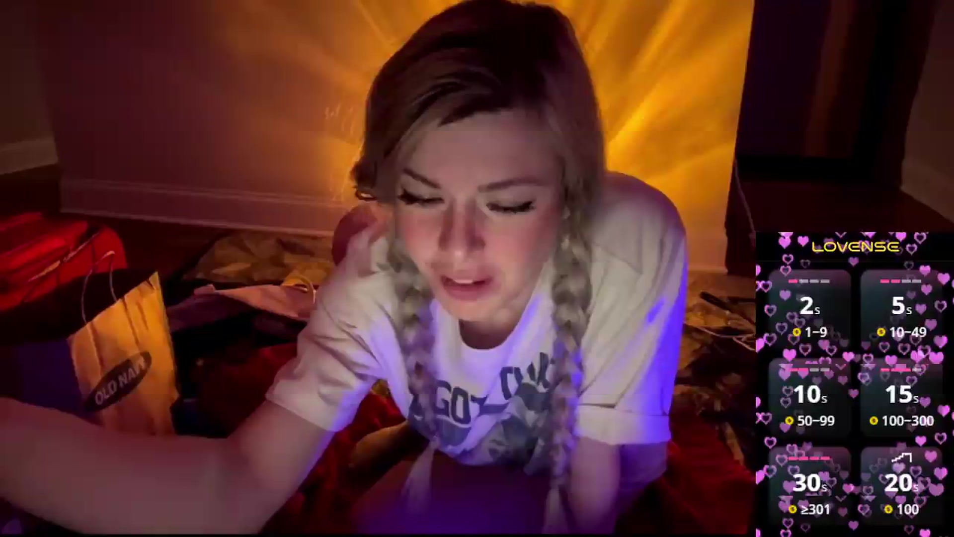 Gallery image thumbnail from TopGspot's myfreecams stream on, 07/06/2026, 08:15 image 9 of 20