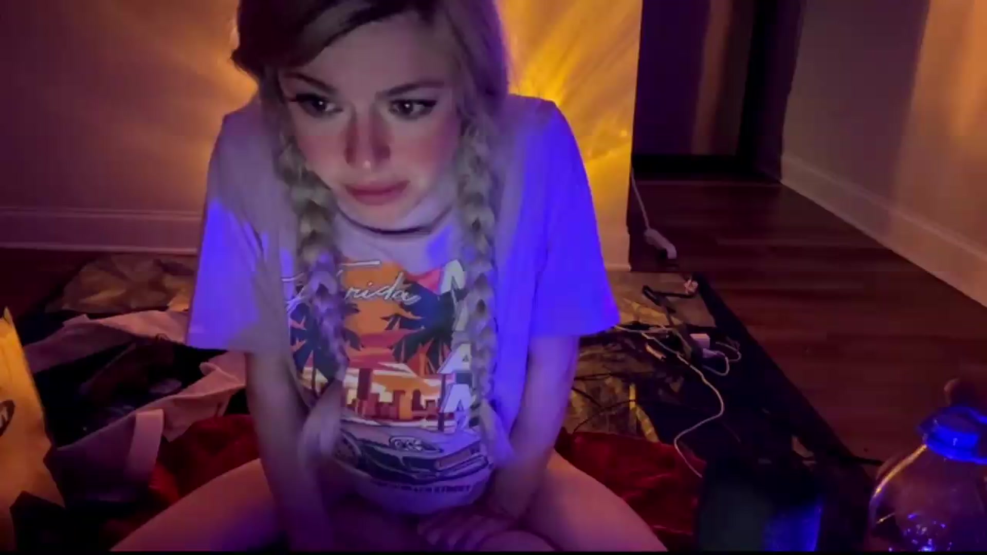 Gallery image thumbnail from TopGspot's myfreecams stream on, 07/07/2026, 05:53 image 15 of 20