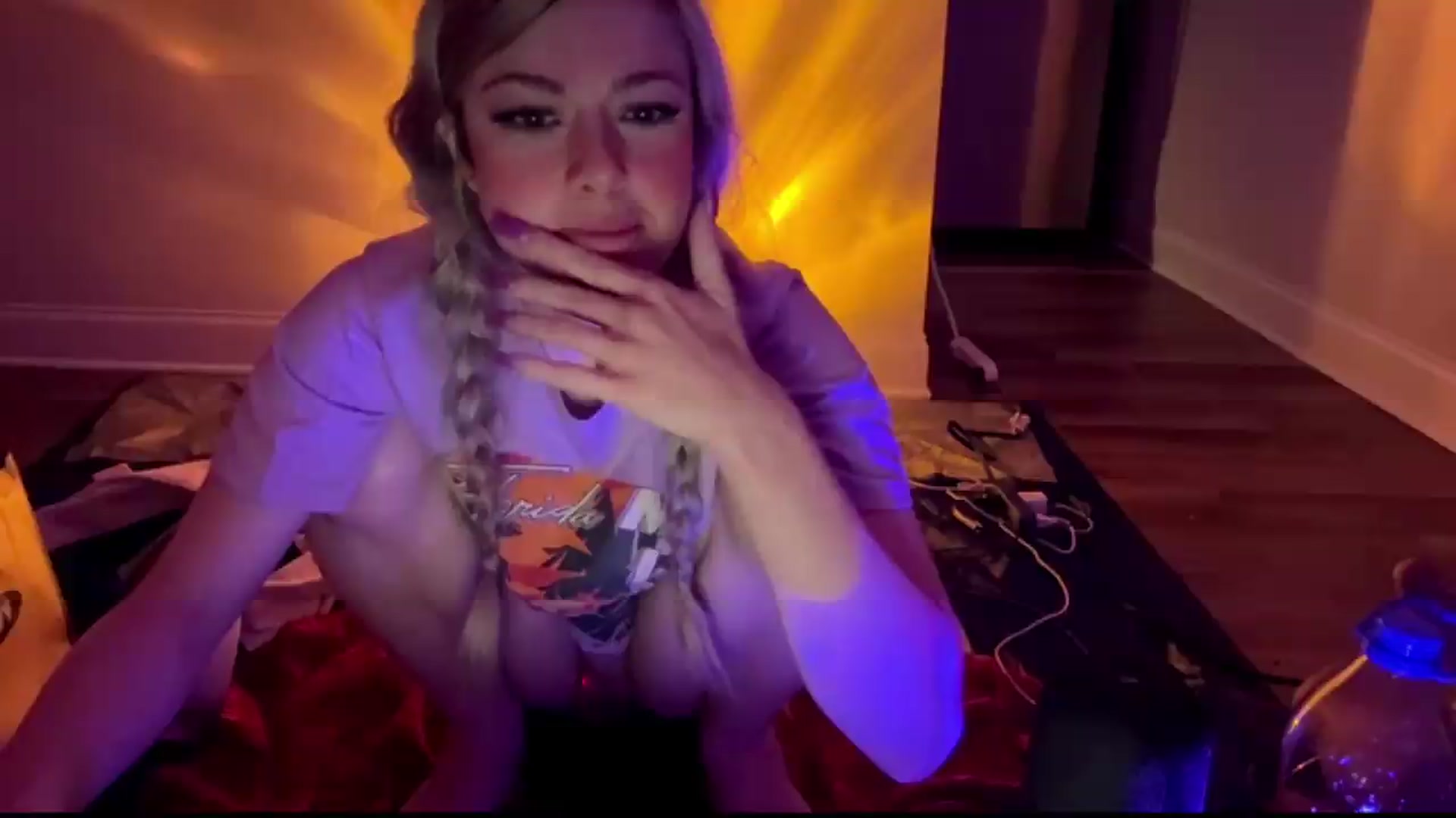 Gallery image thumbnail from TopGspot's myfreecams stream on, 07/07/2026, 05:53 image 5 of 20