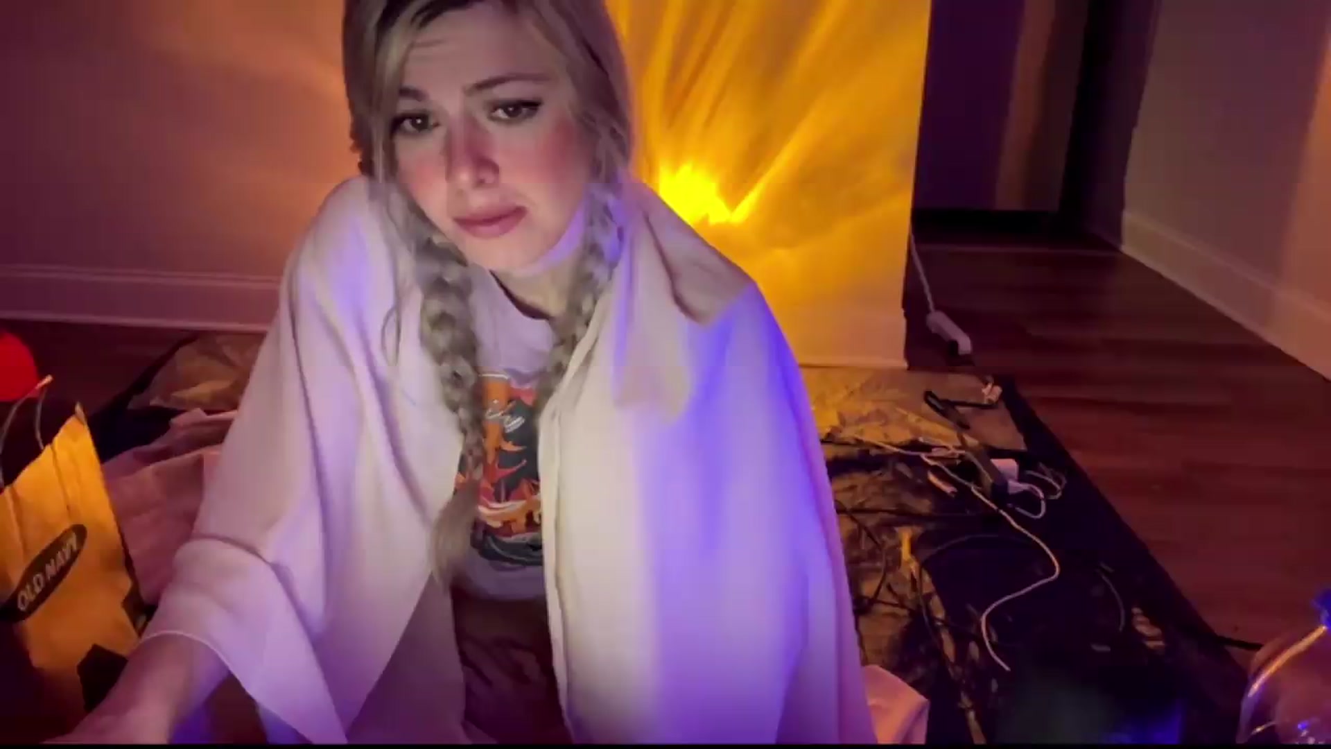 Gallery image thumbnail from TopGspot's myfreecams stream on, 07/07/2026, 07:08 image 14 of 20