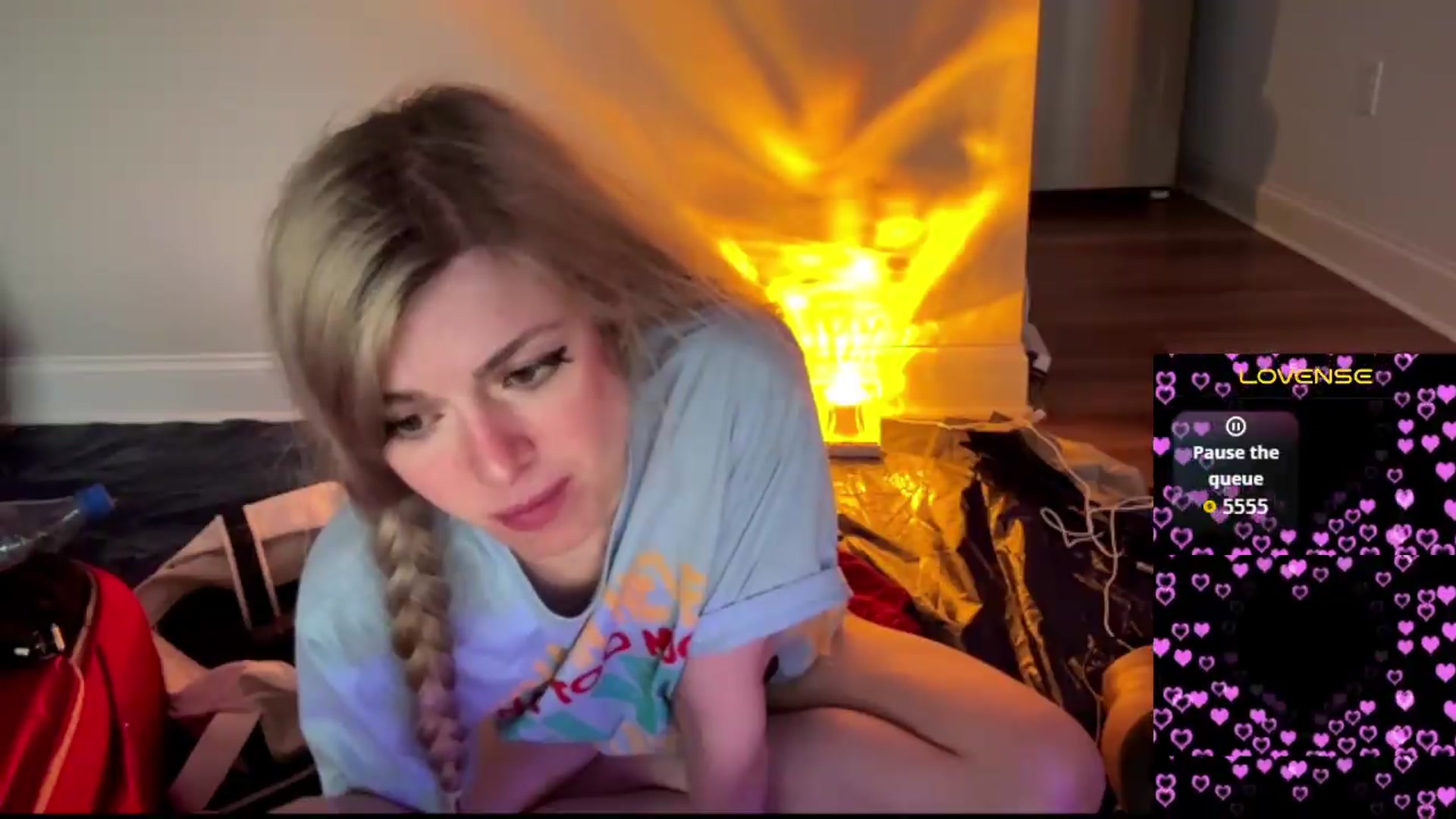 Gallery image thumbnail from TopGspot's myfreecams stream on, 07/10/2026, 21:10 image 13 of 20