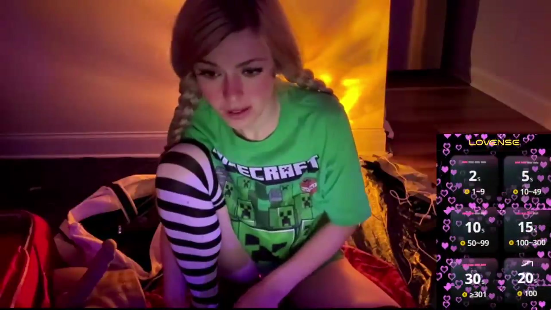 Gallery image thumbnail from TopGspot's myfreecams stream on, 07/12/2026, 03:04 image 15 of 20