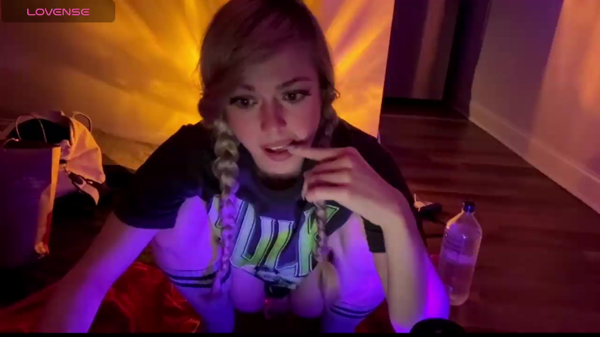 Gallery image thumbnail from TopGspot's myfreecams stream on, 07/17/2026, 04:35 image 13 of 20