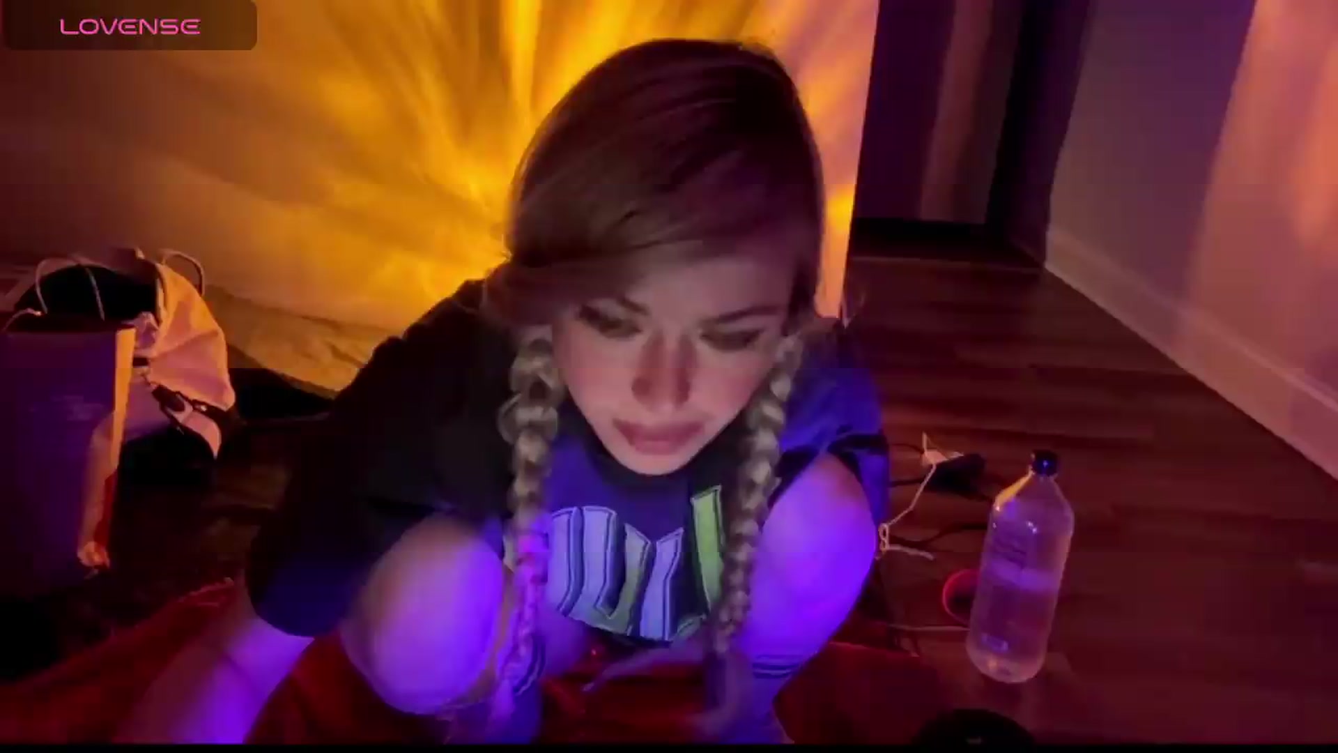 Gallery image thumbnail from TopGspot's myfreecams stream on, 07/17/2026, 04:35 image 6 of 20
