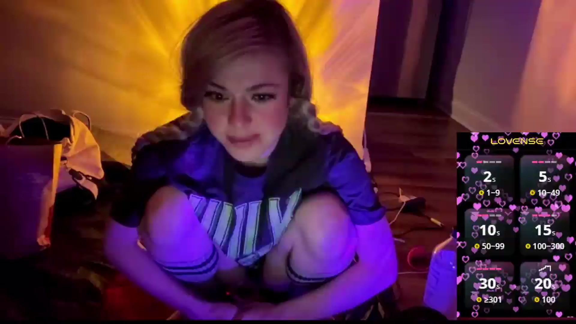 Gallery image thumbnail from TopGspot's myfreecams stream on, 07/17/2026, 05:36 image 12 of 20