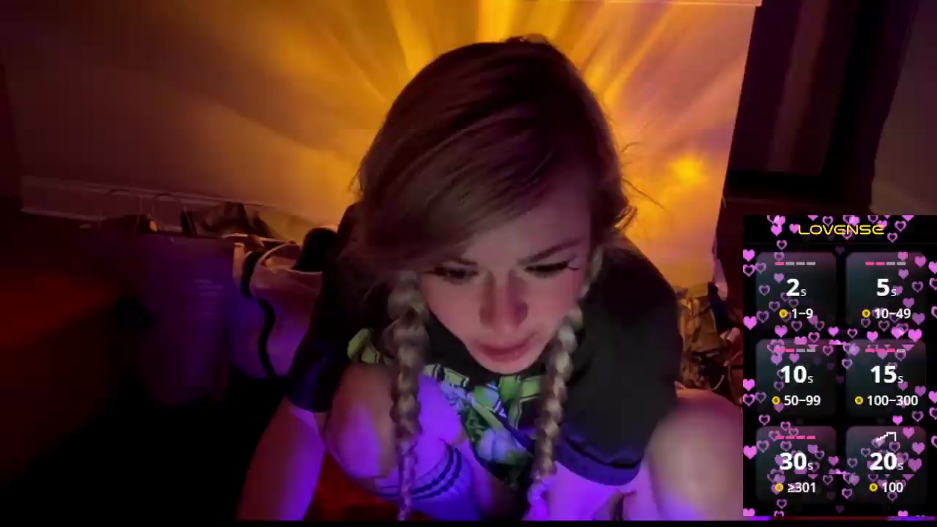 Gallery image thumbnail from TopGspot's myfreecams stream on, 07/17/2026, 07:07 image 10 of 20