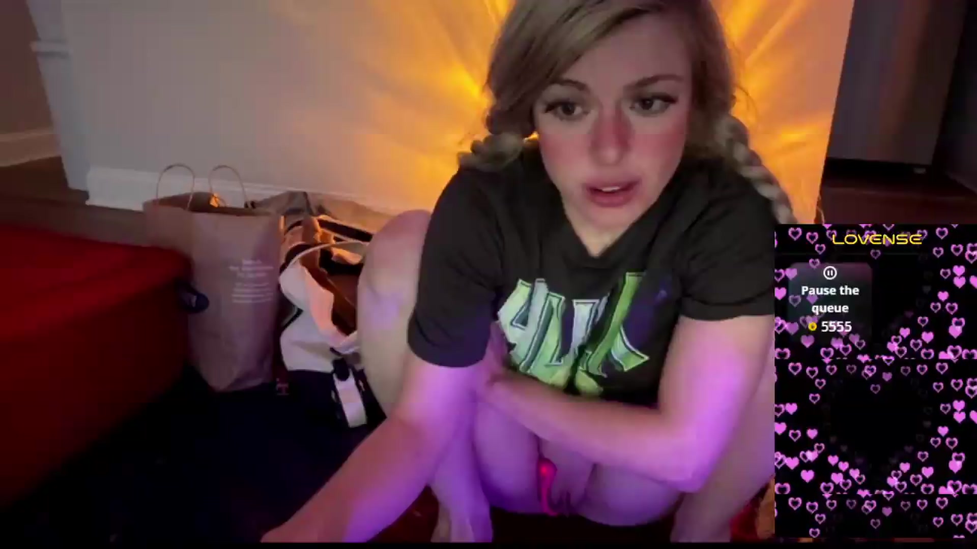 Gallery image thumbnail from TopGspot's myfreecams stream on, 07/17/2026, 11:51 image 1 of 20