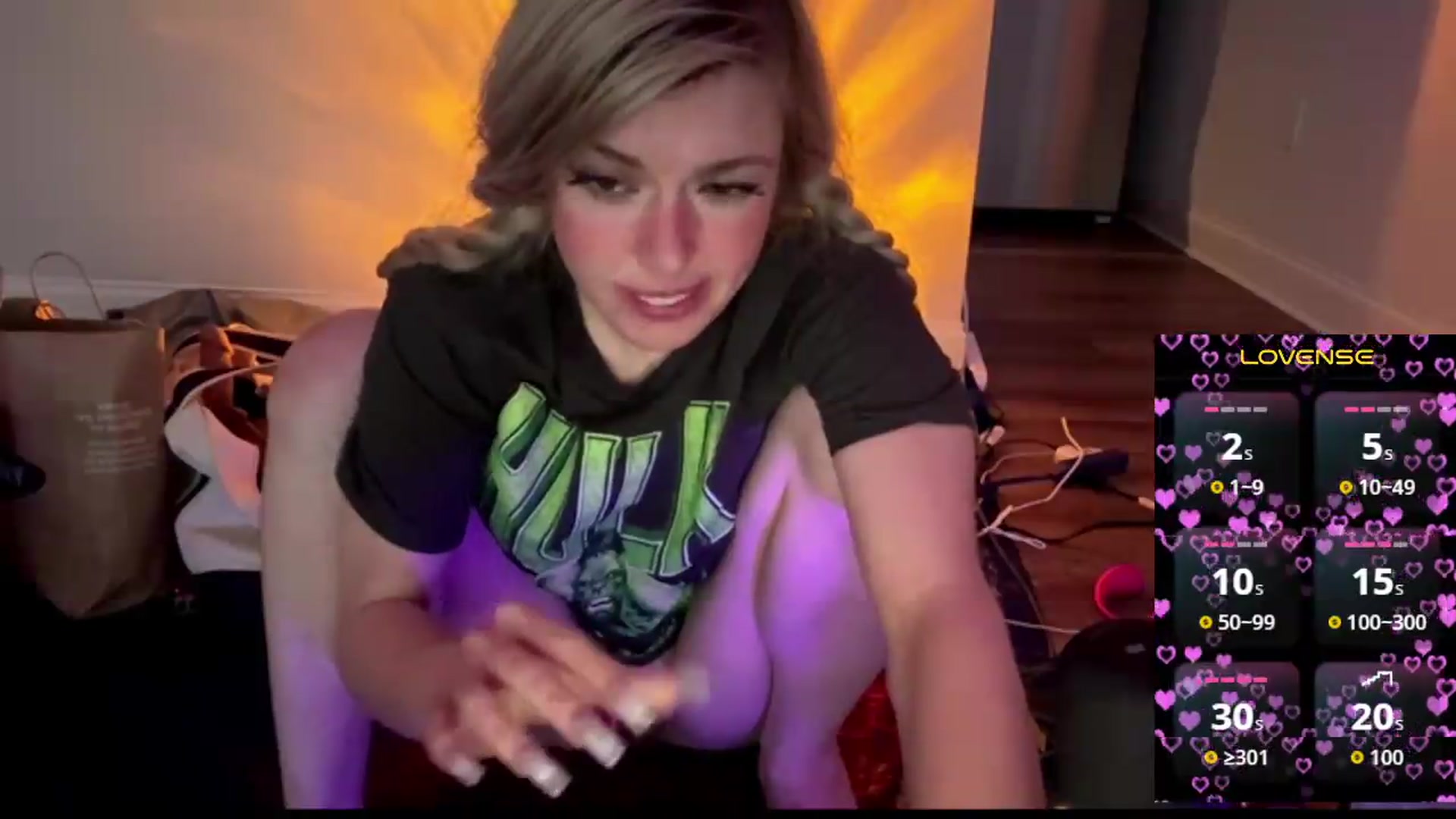 Gallery image thumbnail from TopGspot's myfreecams stream on, 07/17/2026, 11:51 image 20 of 20