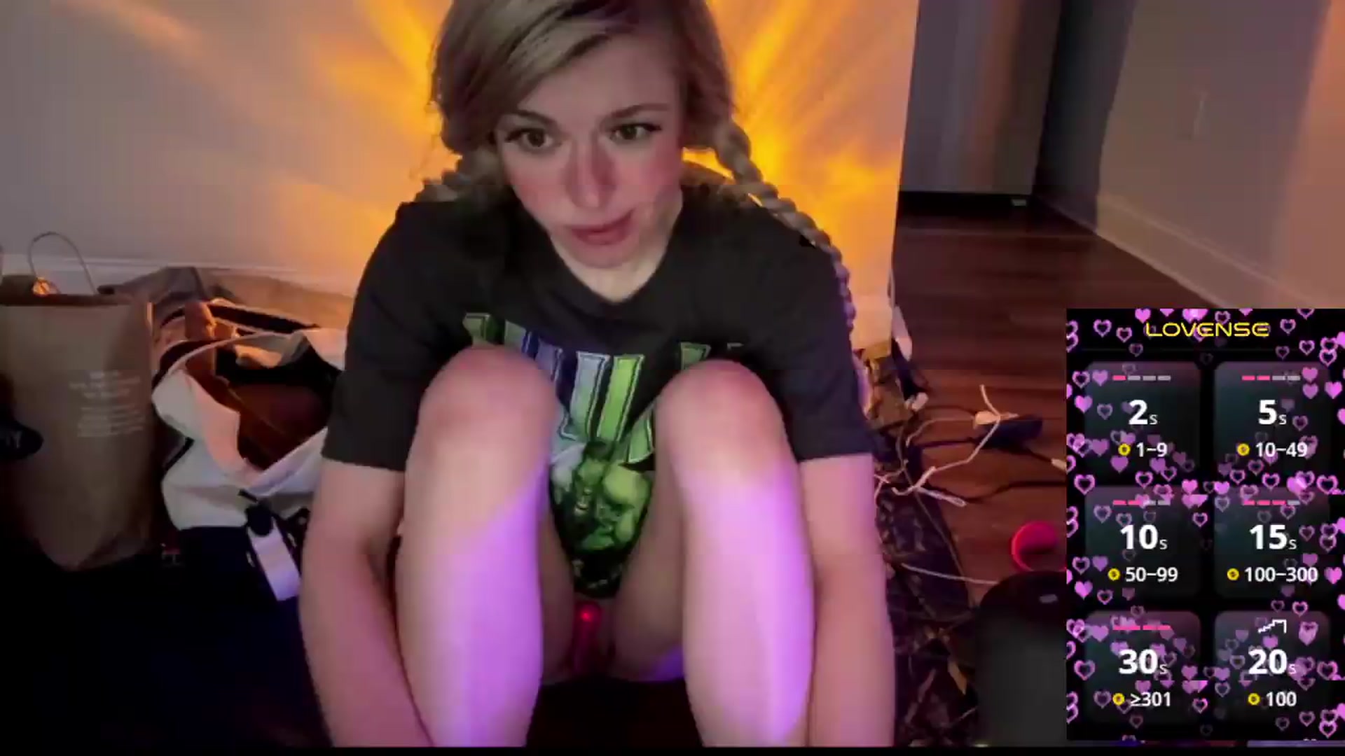 Gallery image thumbnail from TopGspot's myfreecams stream on, 07/17/2026, 11:51 image 11 of 20