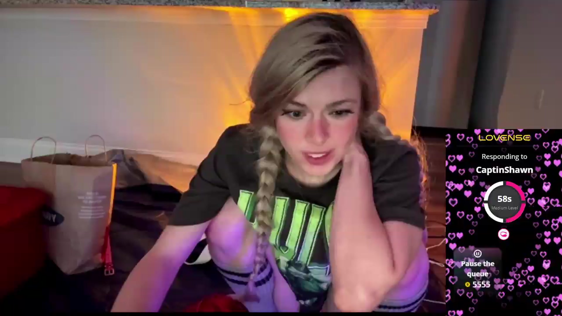 Gallery image thumbnail from TopGspot's myfreecams stream on, 07/17/2026, 15:55 image 17 of 20