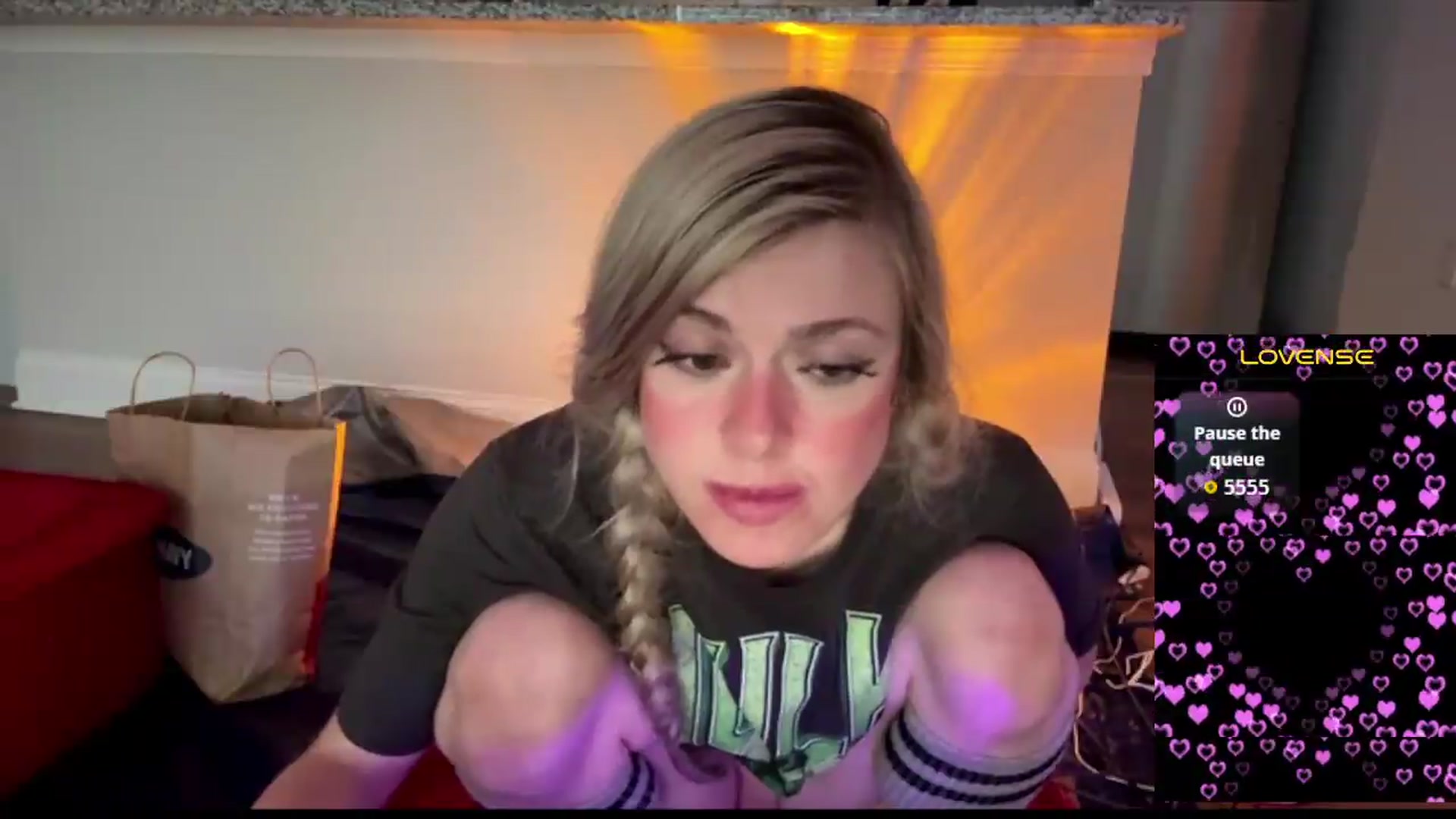 Gallery image thumbnail from TopGspot's myfreecams stream on, 07/17/2026, 18:27 image 14 of 20