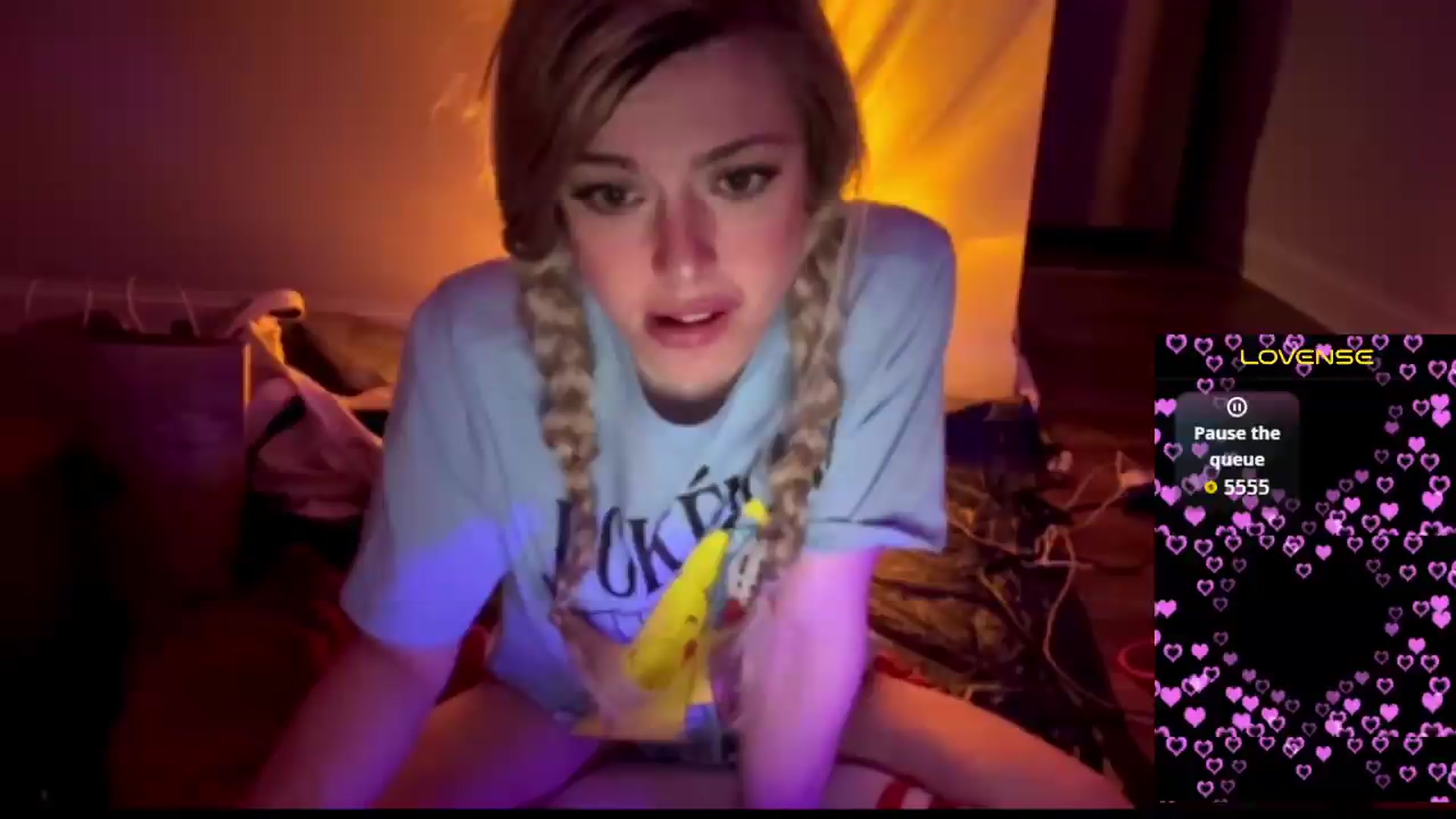 Gallery image thumbnail from TopGspot's myfreecams stream on, 07/19/2026, 10:01 image 1 of 20