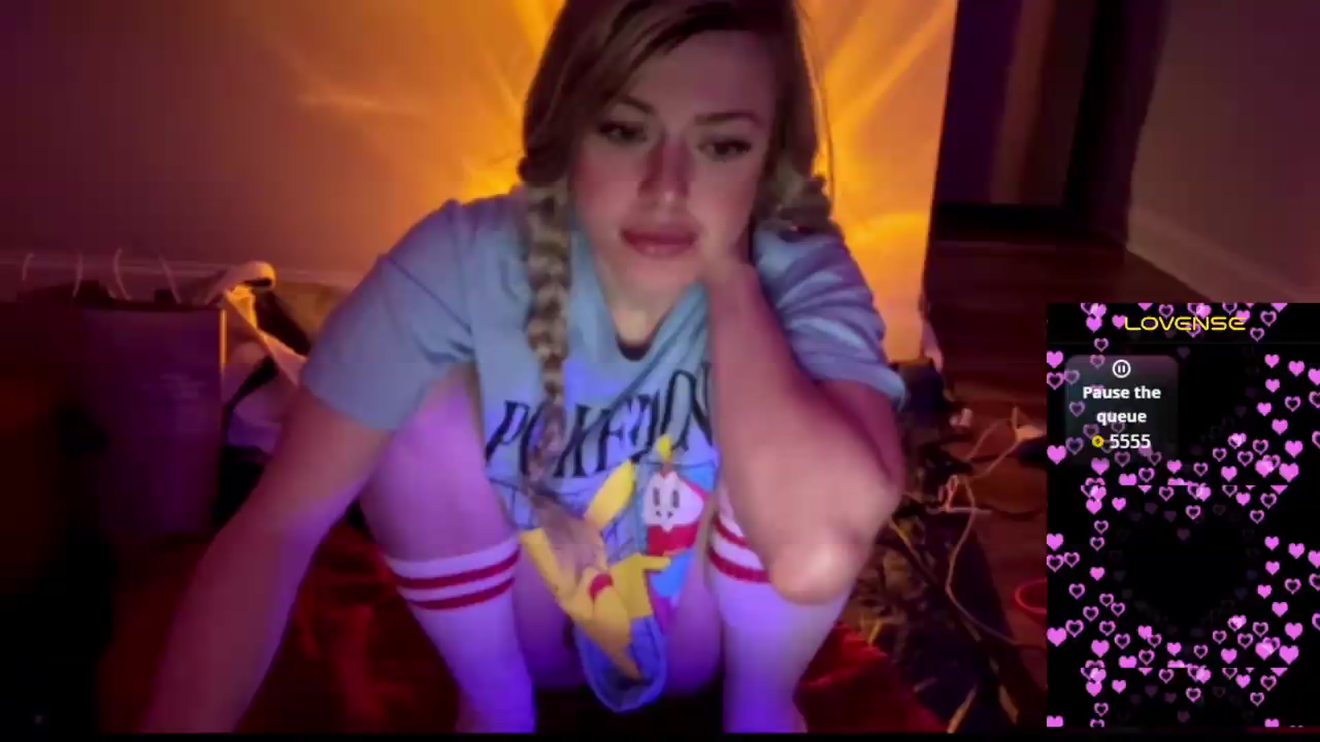 Gallery image thumbnail from TopGspot's myfreecams stream on, 07/19/2026, 10:01 image 6 of 20