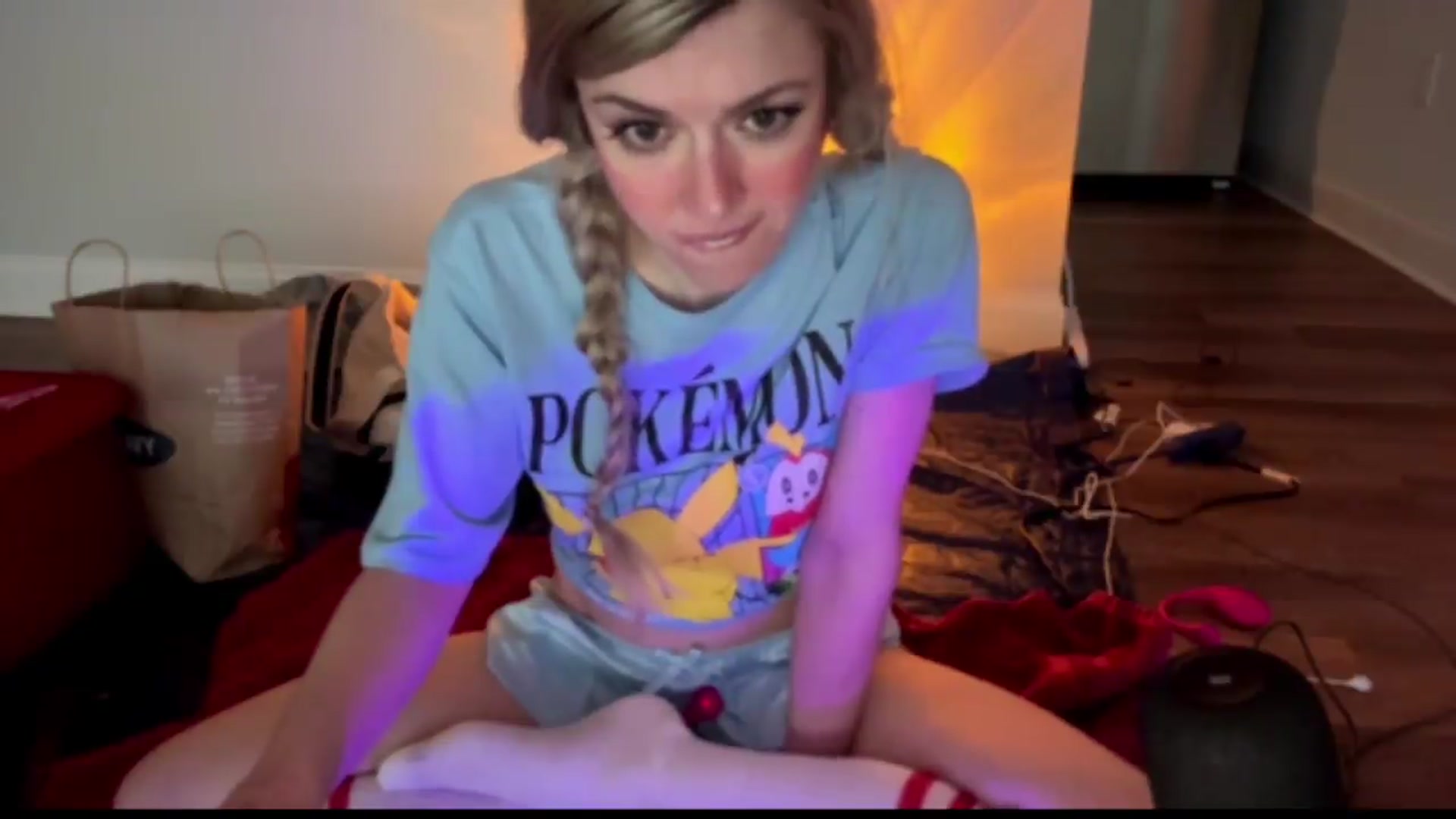 Gallery image thumbnail from TopGspot's myfreecams stream on, 07/19/2026, 15:22 image 18 of 20