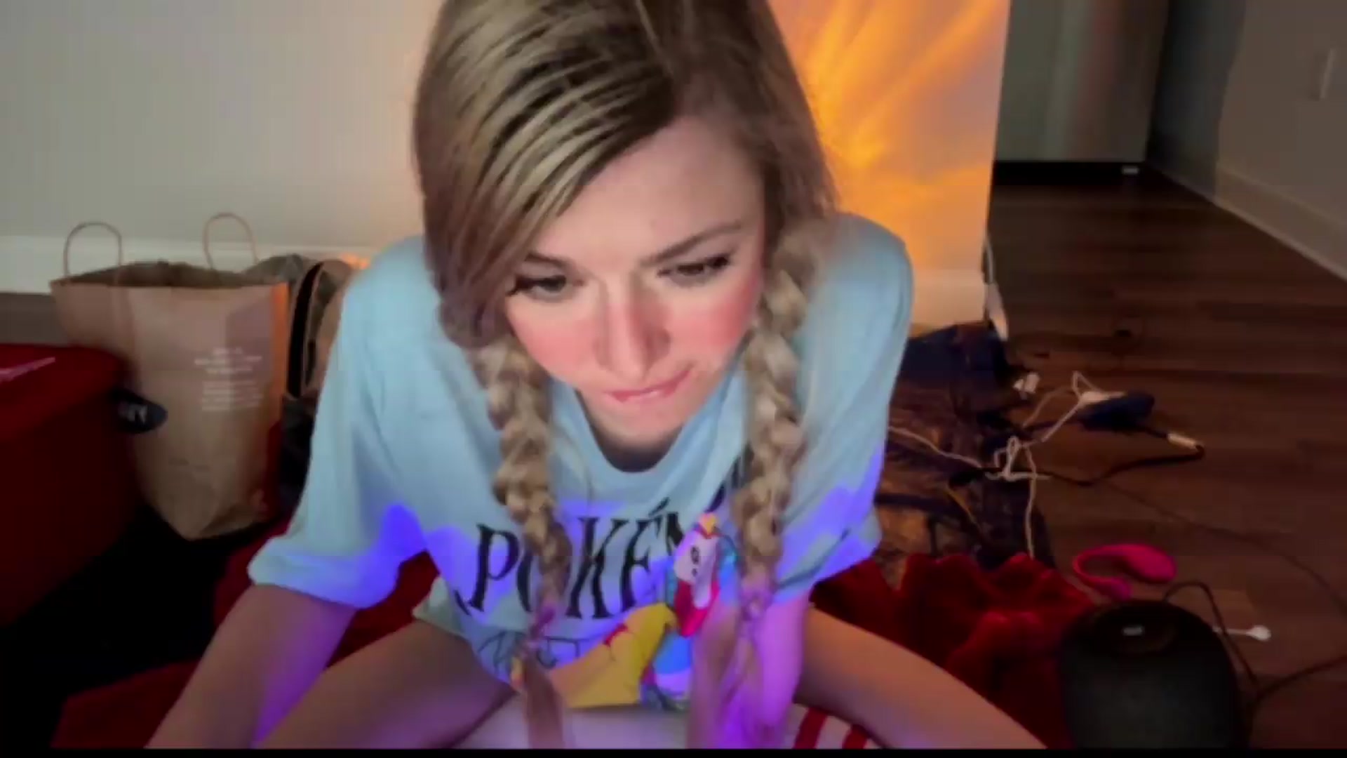 Gallery image thumbnail from TopGspot's myfreecams stream on, 07/19/2026, 16:54 image 1 of 20