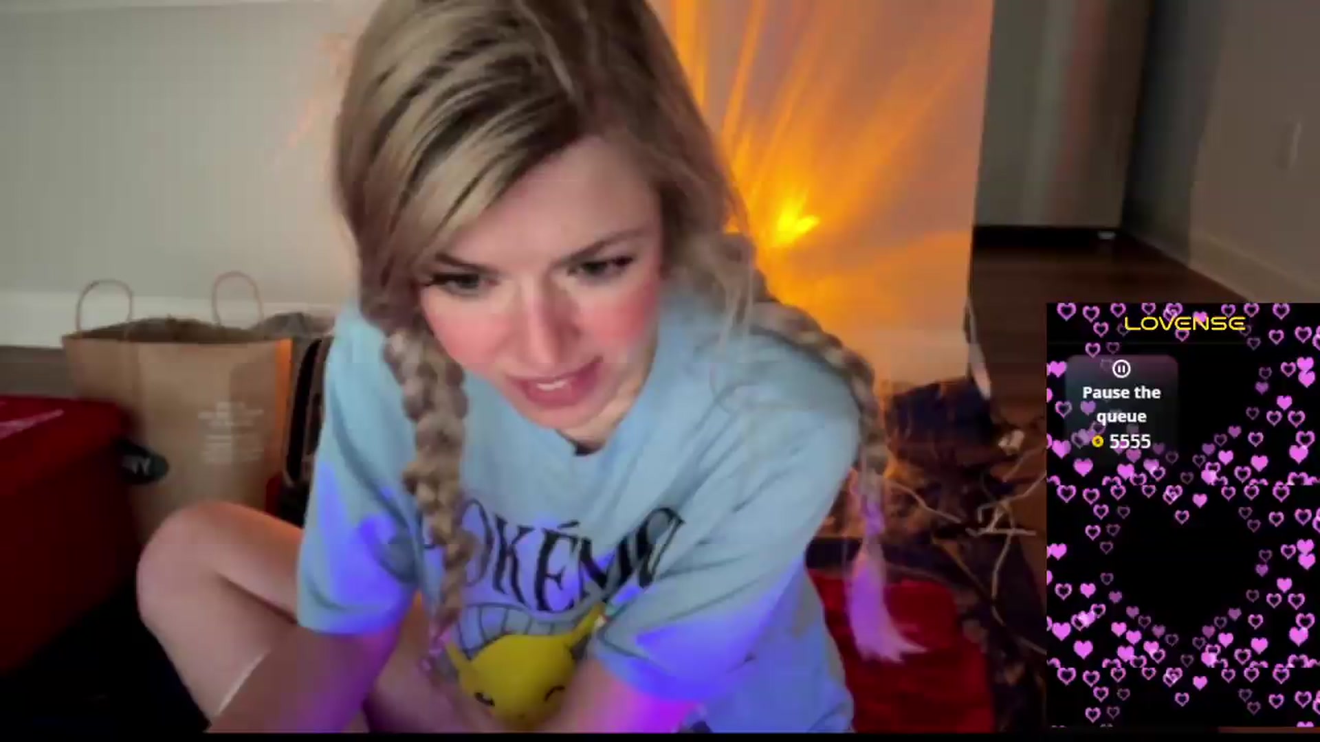Gallery image thumbnail from TopGspot's myfreecams stream on, 07/19/2026, 21:27 image 16 of 20
