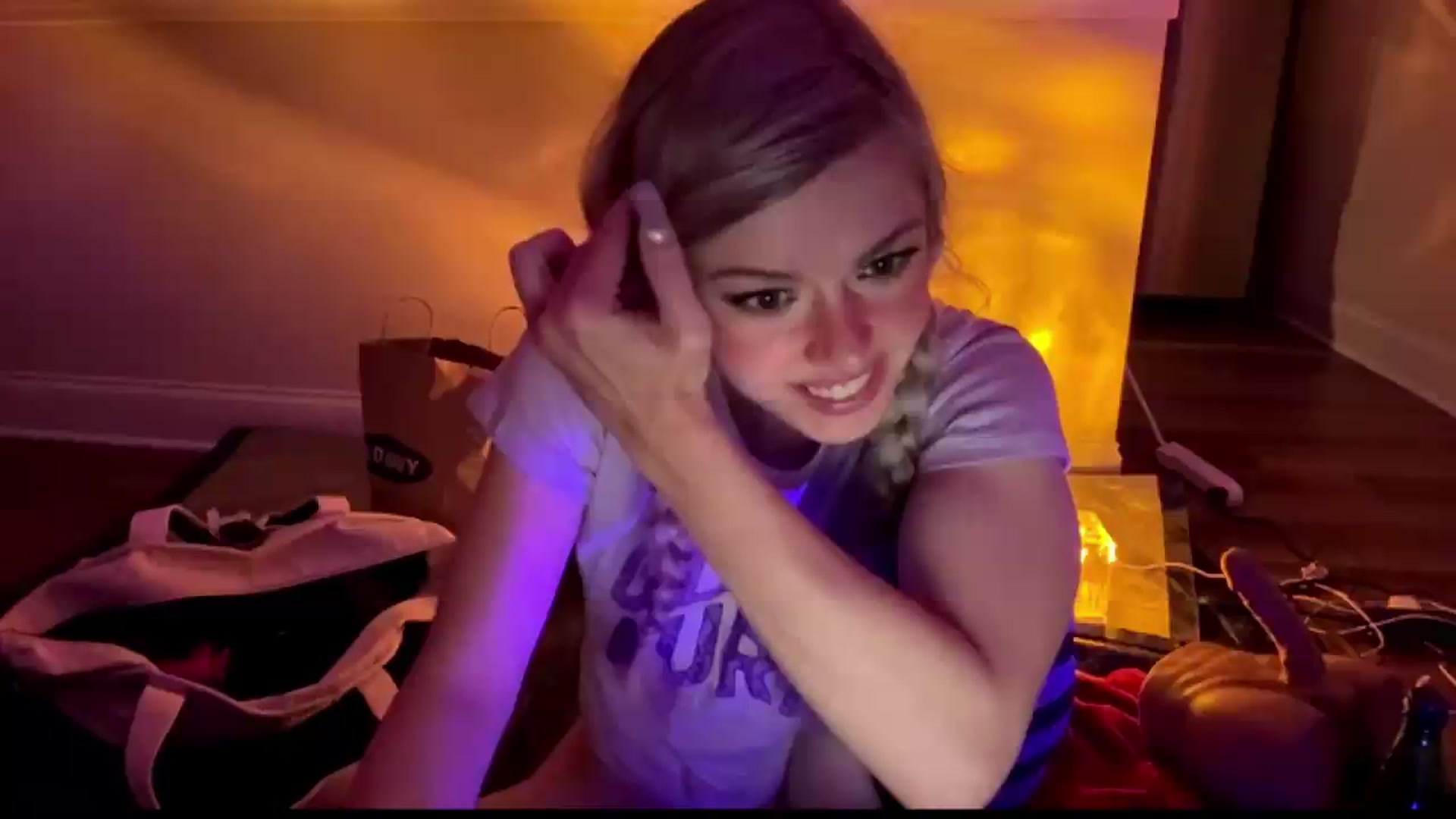Gallery image thumbnail from TopGspot's myfreecams stream on, 07/24/2026, 05:48 image 11 of 20