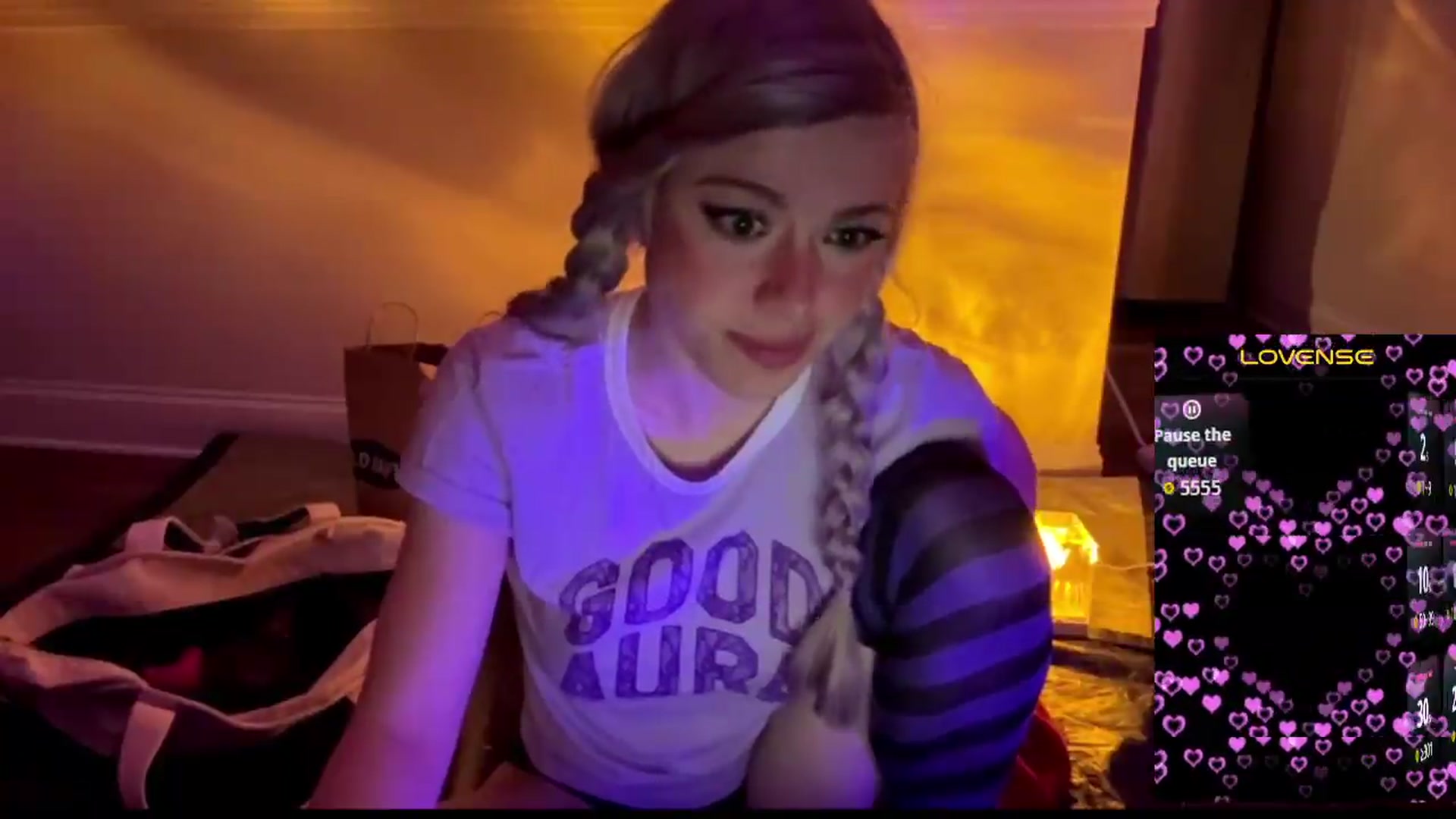 Gallery image thumbnail from TopGspot's myfreecams stream on, 07/24/2026, 06:59 image 13 of 20