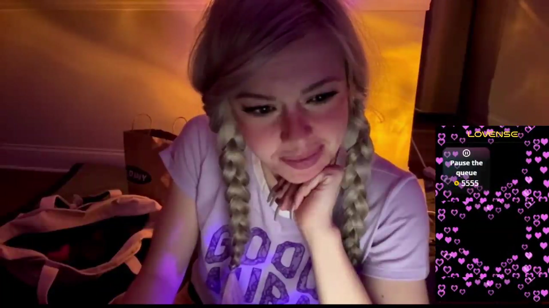 Gallery image thumbnail from TopGspot's myfreecams stream on, 07/24/2026, 06:59 image 17 of 20