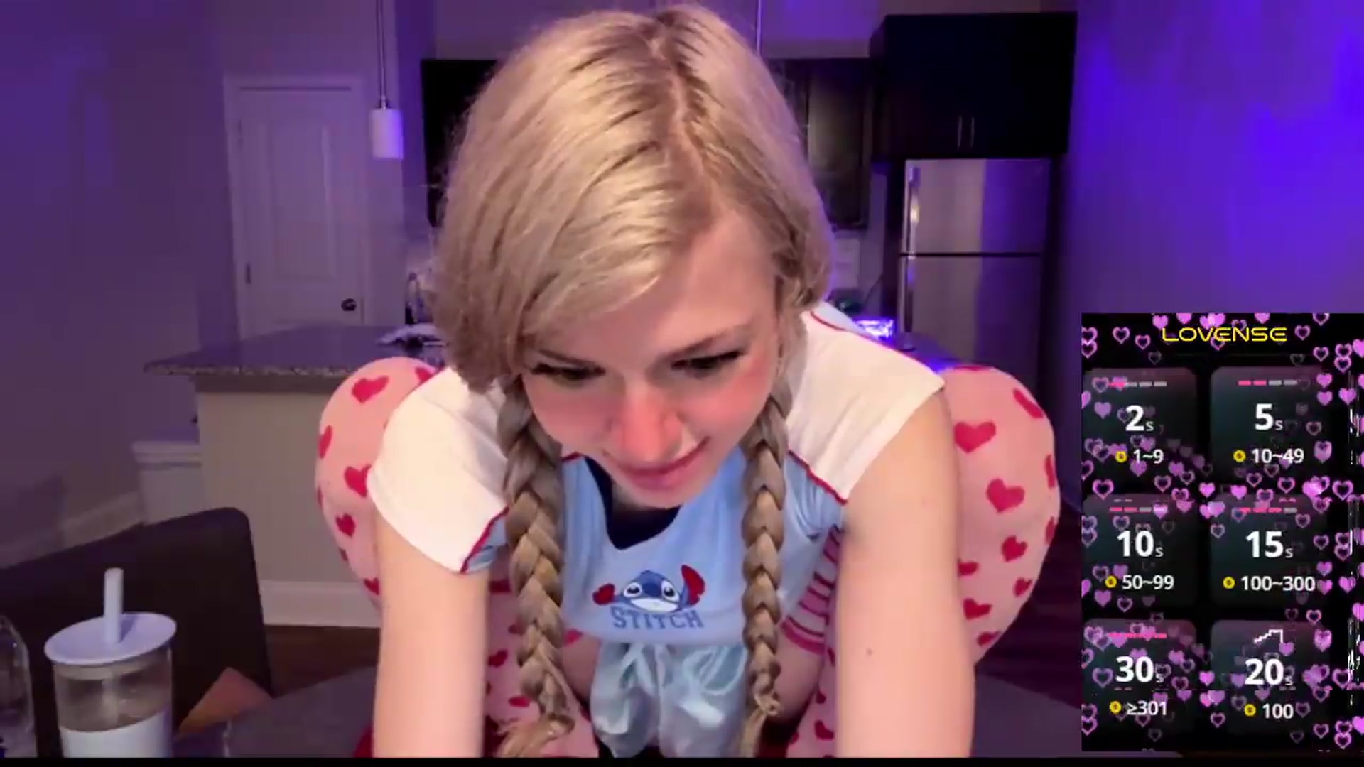Gallery image thumbnail from TopGspot's myfreecams stream on, 08/01/2026, 10:36 image 8 of 20