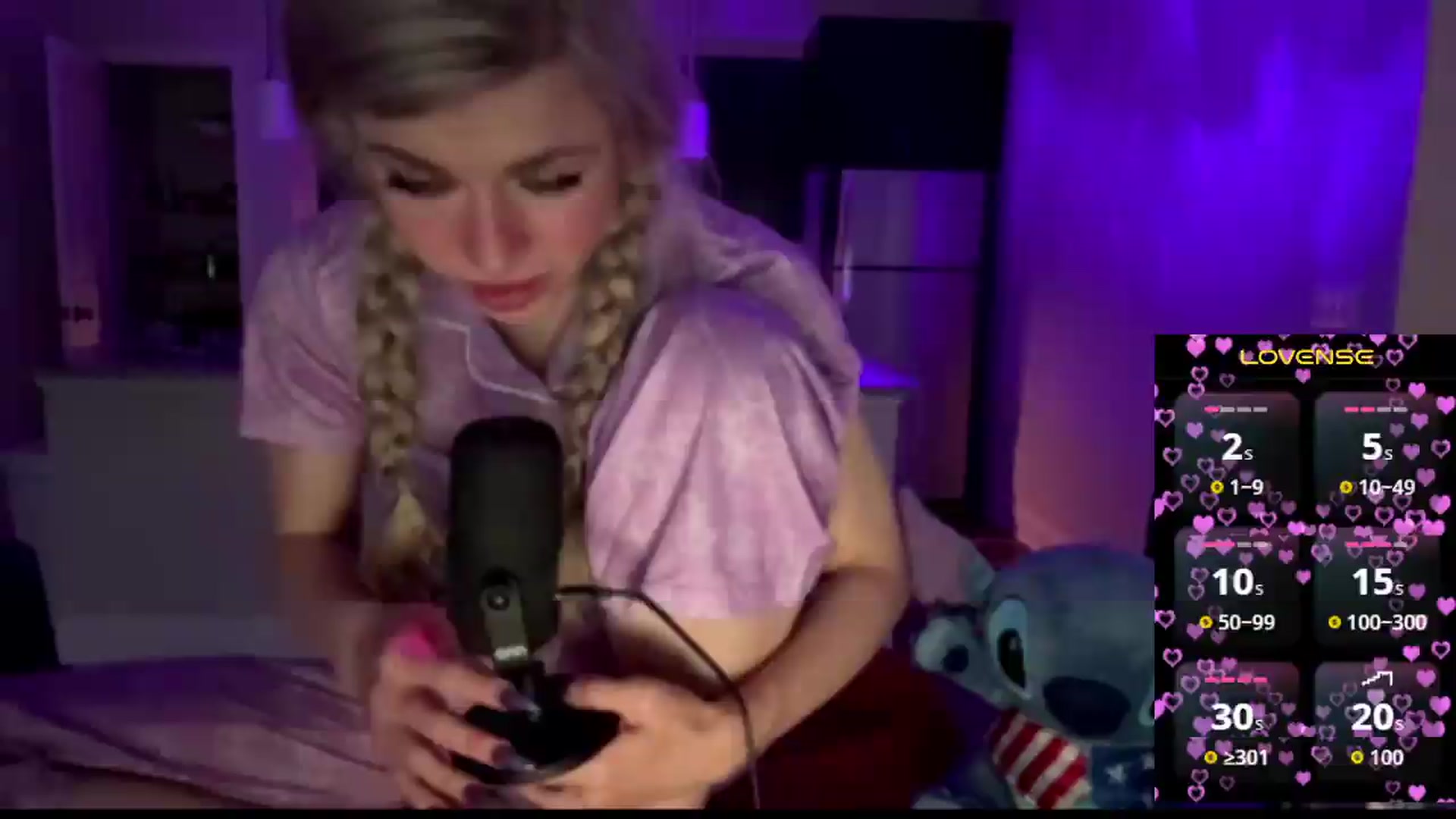 Gallery image thumbnail from TopGspot's myfreecams stream on, 08/02/2026, 23:05 image 12 of 20