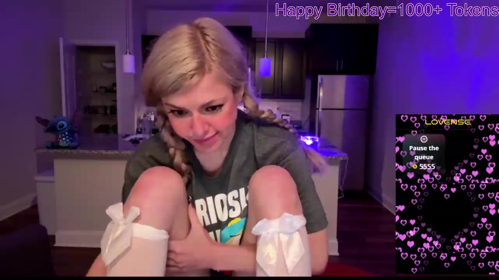 Gallery image thumbnail from TopGspot's myfreecams stream on, 08/04/2026, 03:05 image 1 of 20