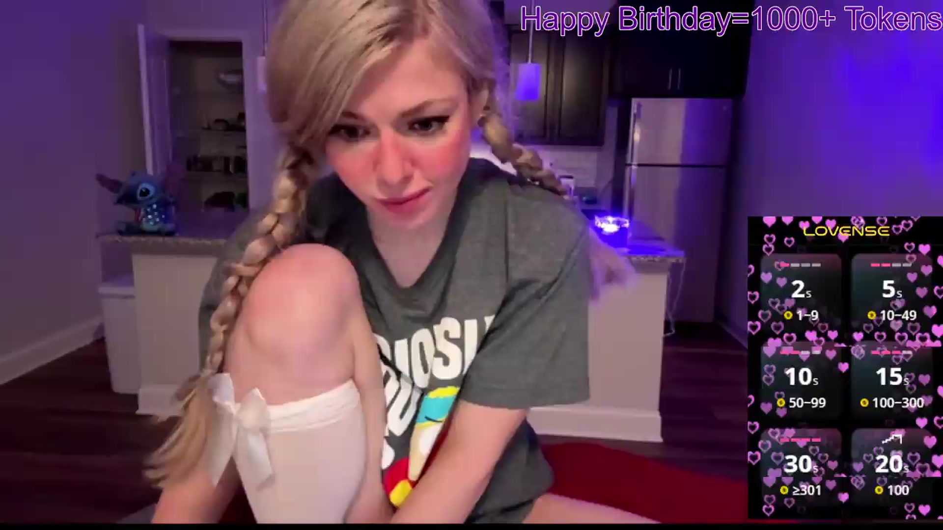 Gallery image thumbnail from TopGspot's myfreecams stream on, 08/04/2026, 04:23 image 14 of 20
