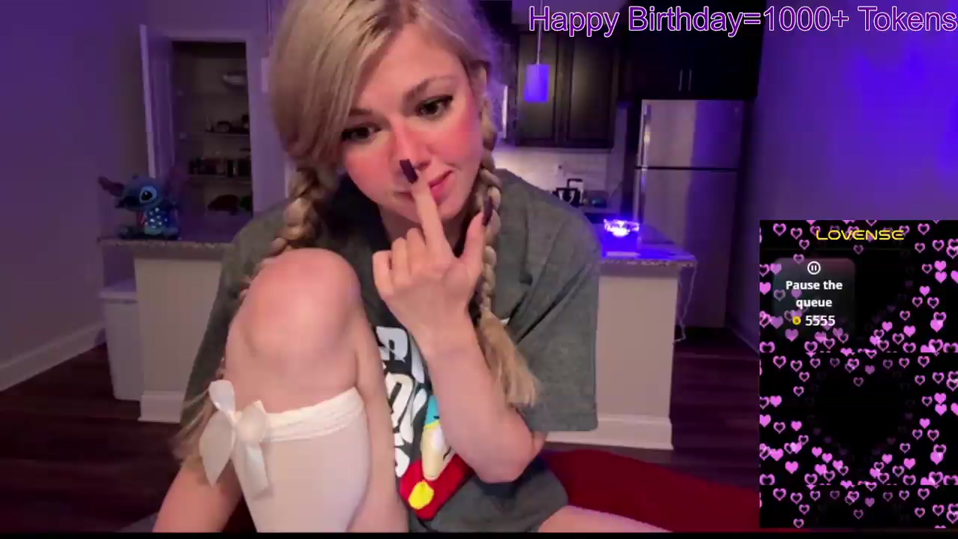 Gallery image thumbnail from TopGspot's myfreecams stream on, 08/04/2026, 04:23 image 15 of 20