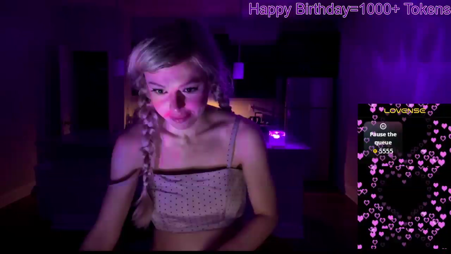 Gallery image thumbnail from TopGspot's myfreecams stream on, 08/04/2026, 07:17 image 19 of 20