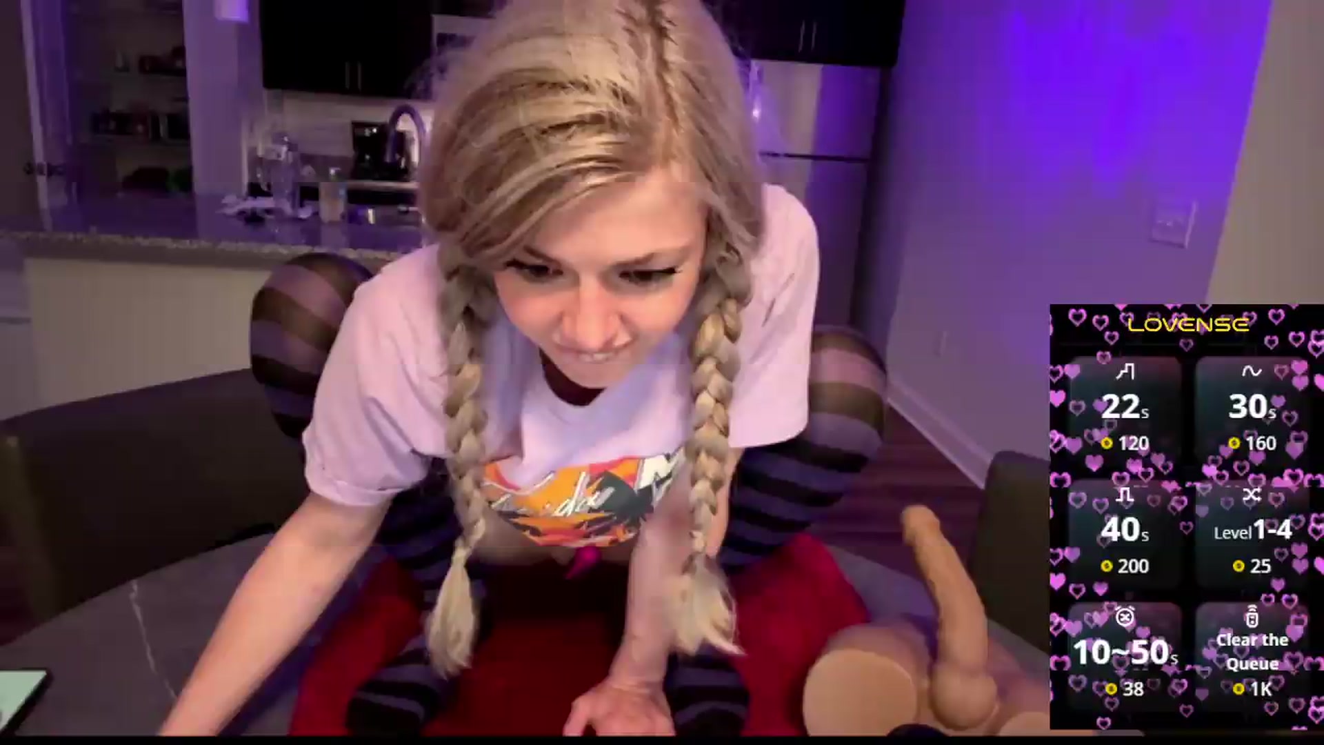 Gallery image thumbnail from TopGspot's myfreecams stream on, 08/05/2026, 09:21 image 11 of 20