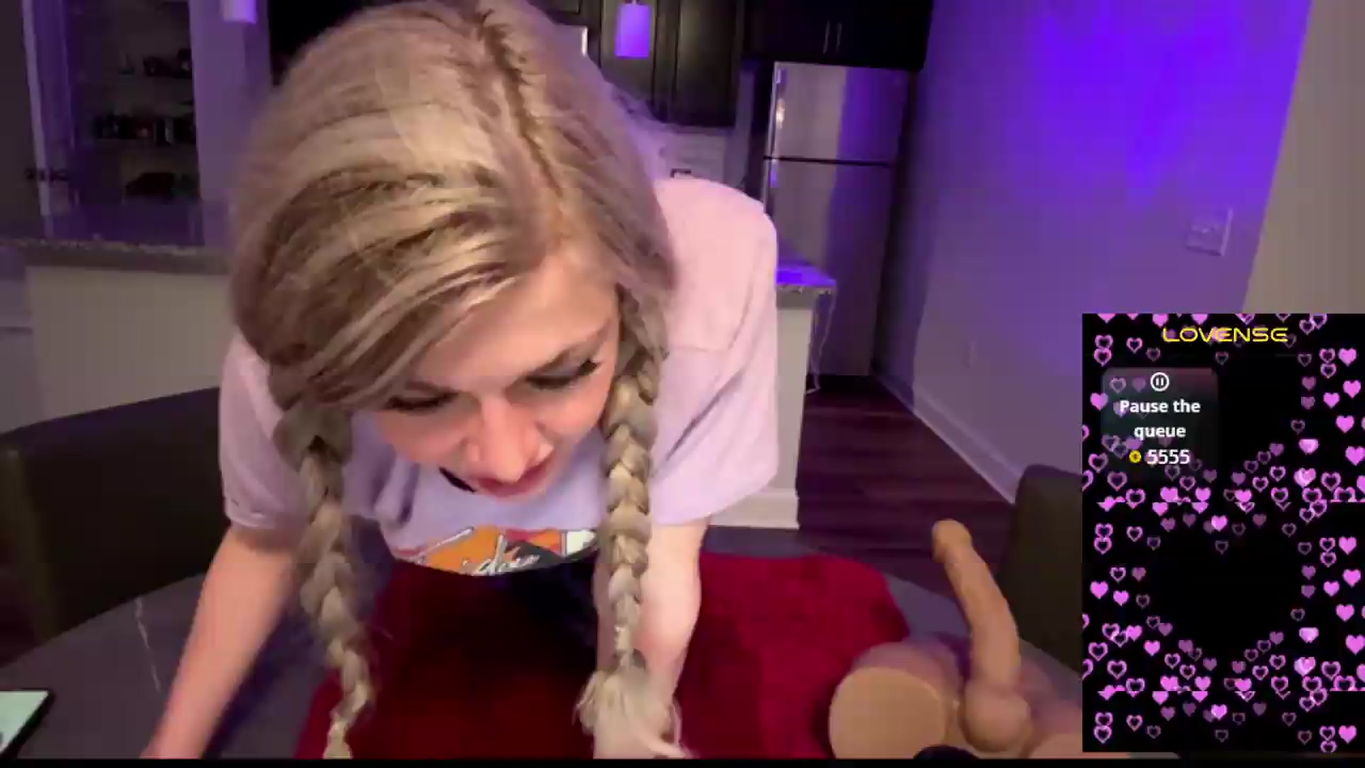 Gallery image thumbnail from TopGspot's myfreecams stream on, 08/05/2026, 09:21 image 15 of 20