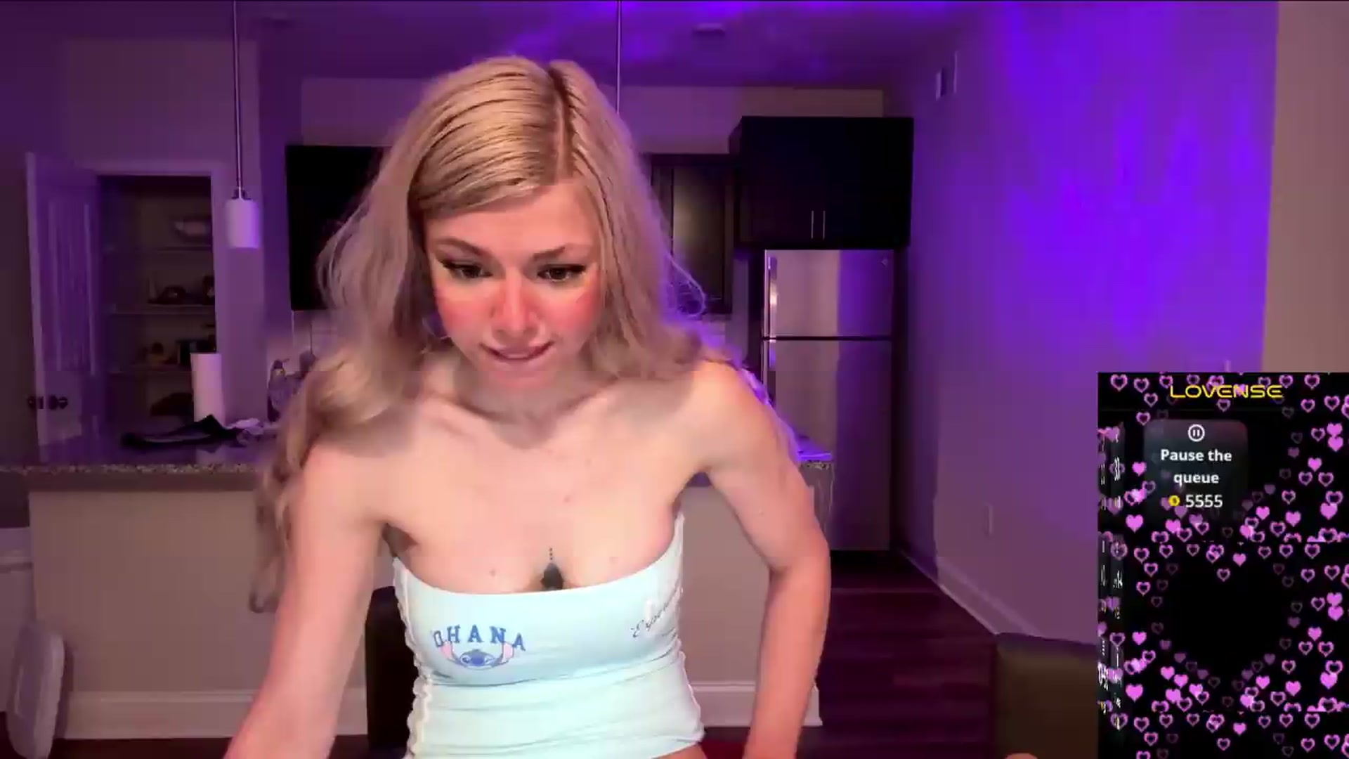 Gallery image thumbnail from TopGspot's myfreecams stream on, 08/10/2026, 03:06 image 2 of 20