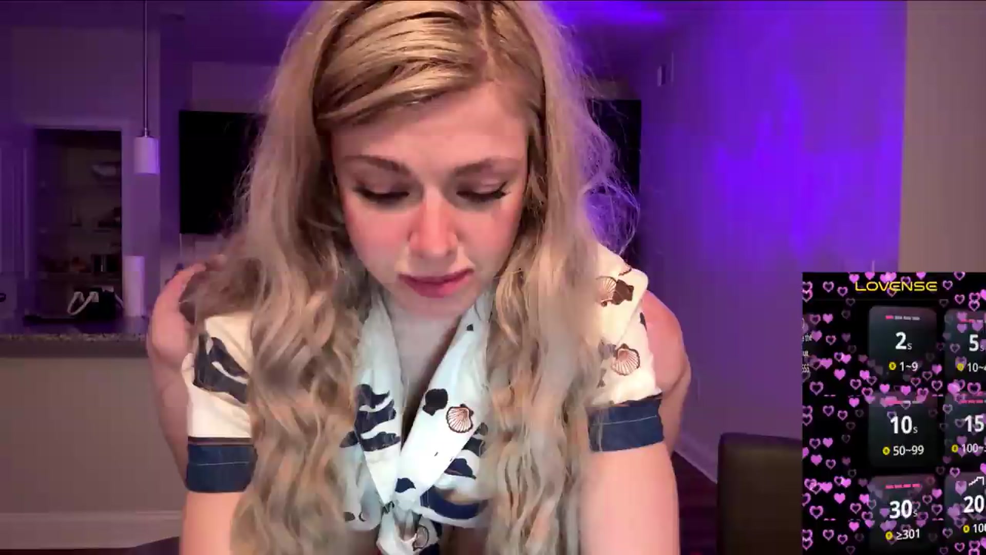 Gallery image thumbnail from TopGspot's myfreecams stream on, 08/11/2026, 01:32 image 5 of 20