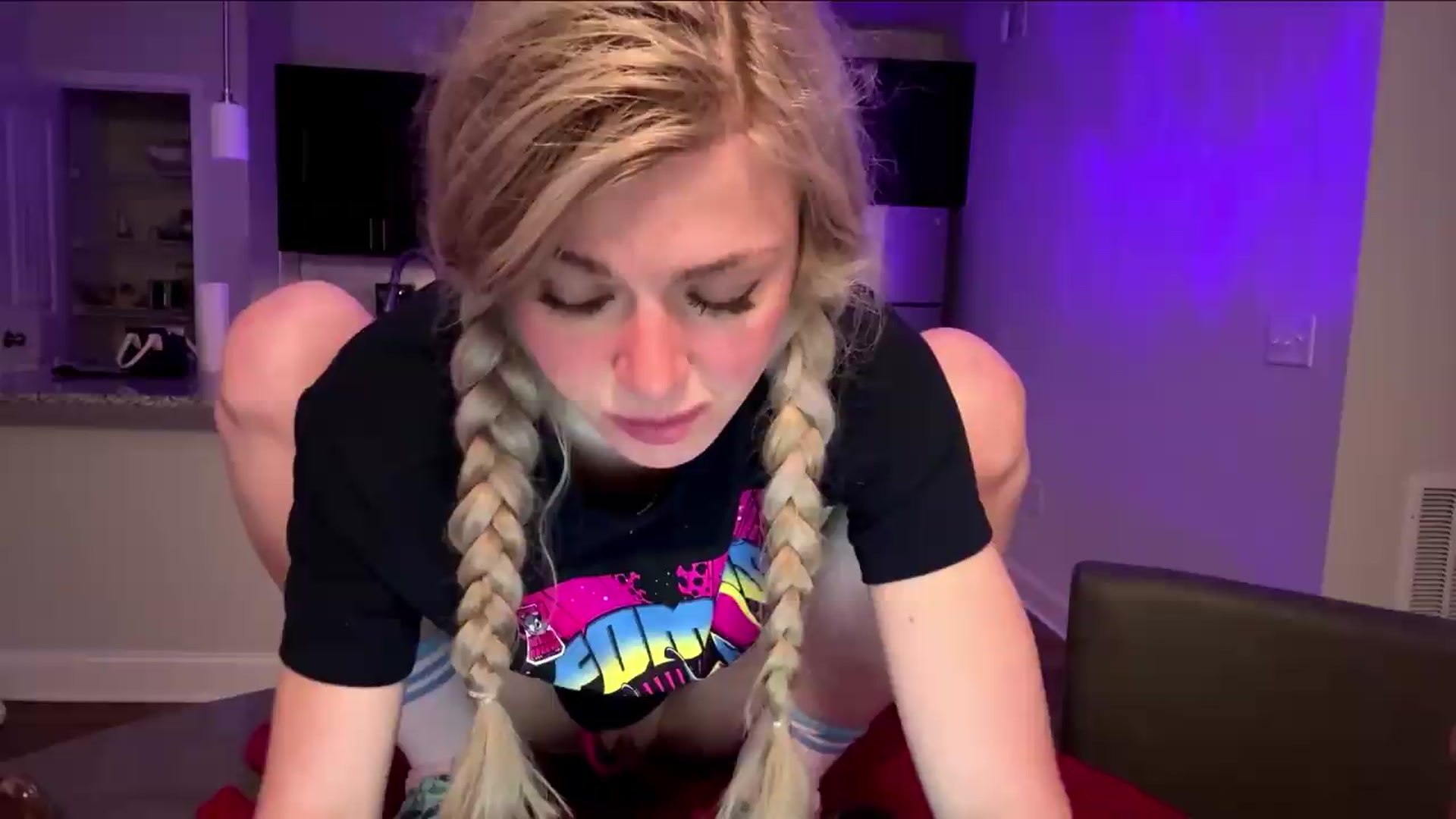 Gallery image thumbnail from TopGspot's myfreecams stream on, 08/11/2026, 05:11 image 5 of 20