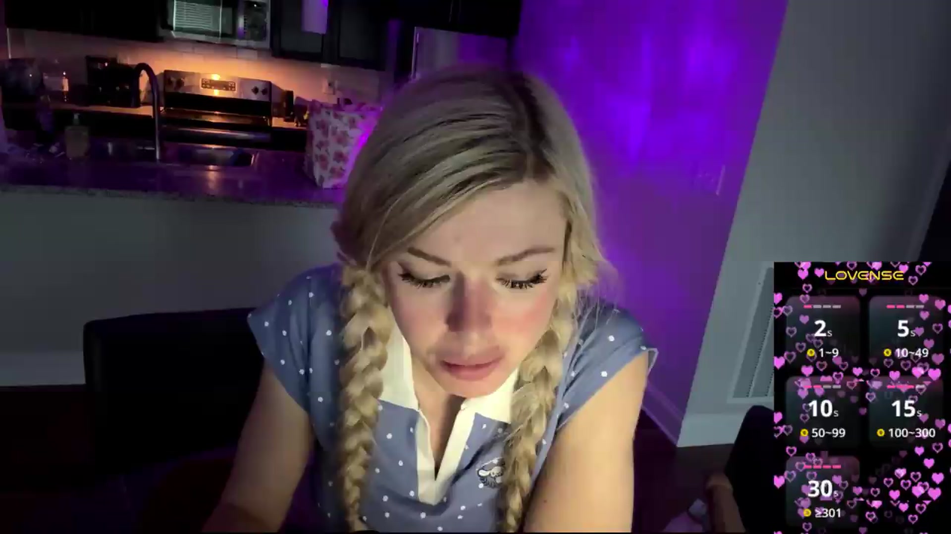 Gallery image thumbnail from TopGspot's myfreecams stream on, 08/19/2026, 12:12 image 6 of 20