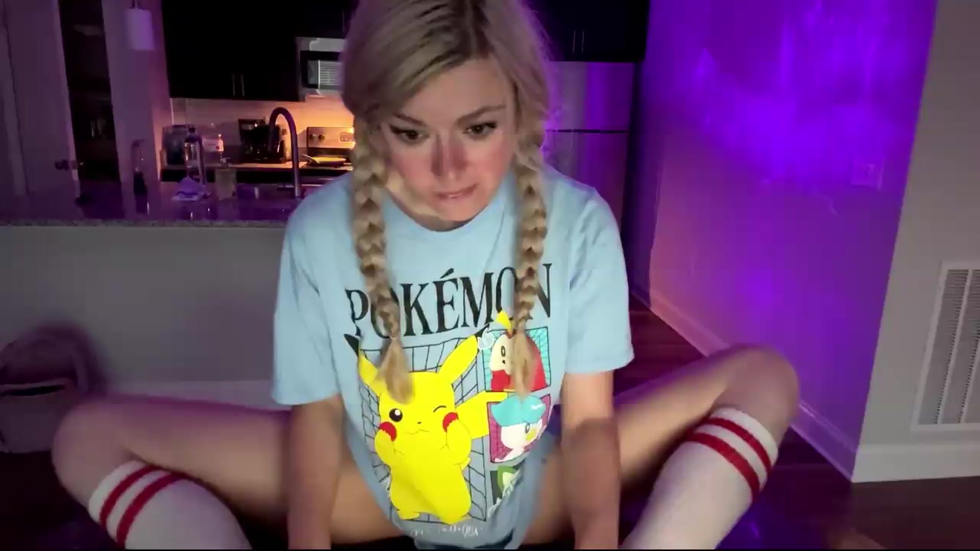 Gallery image thumbnail from TopGspot's myfreecams stream on, 08/20/2026, 11:55 image 3 of 20