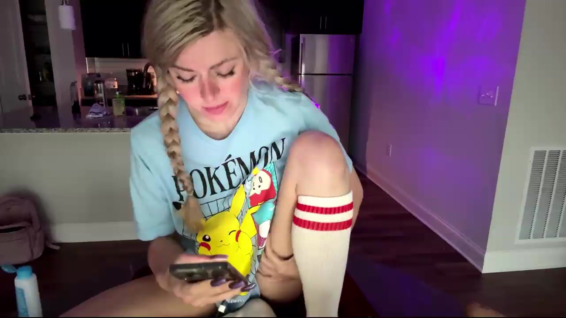 Gallery image thumbnail from TopGspot's myfreecams stream on, 08/20/2026, 12:55 image 10 of 20