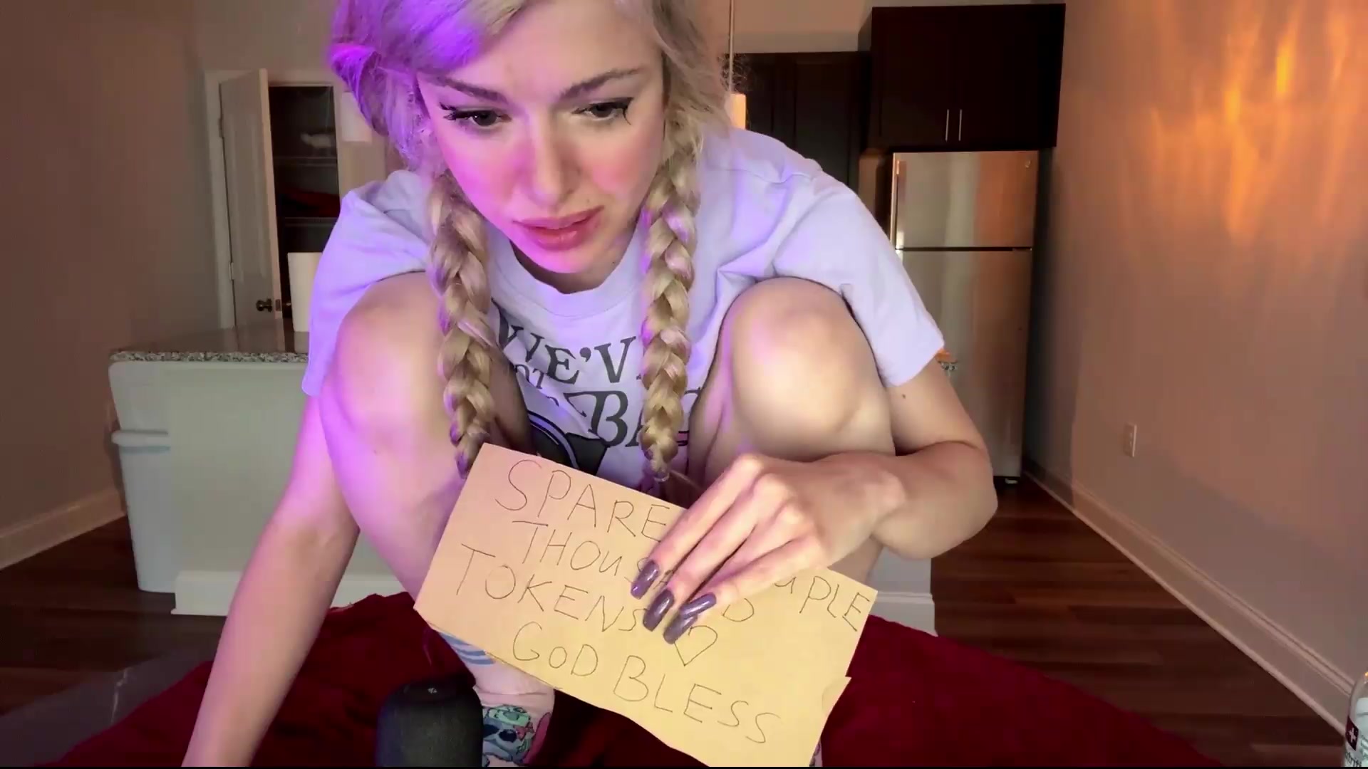Gallery image thumbnail from TopGspot's myfreecams stream on, 08/30/2026, 19:07 image 13 of 20
