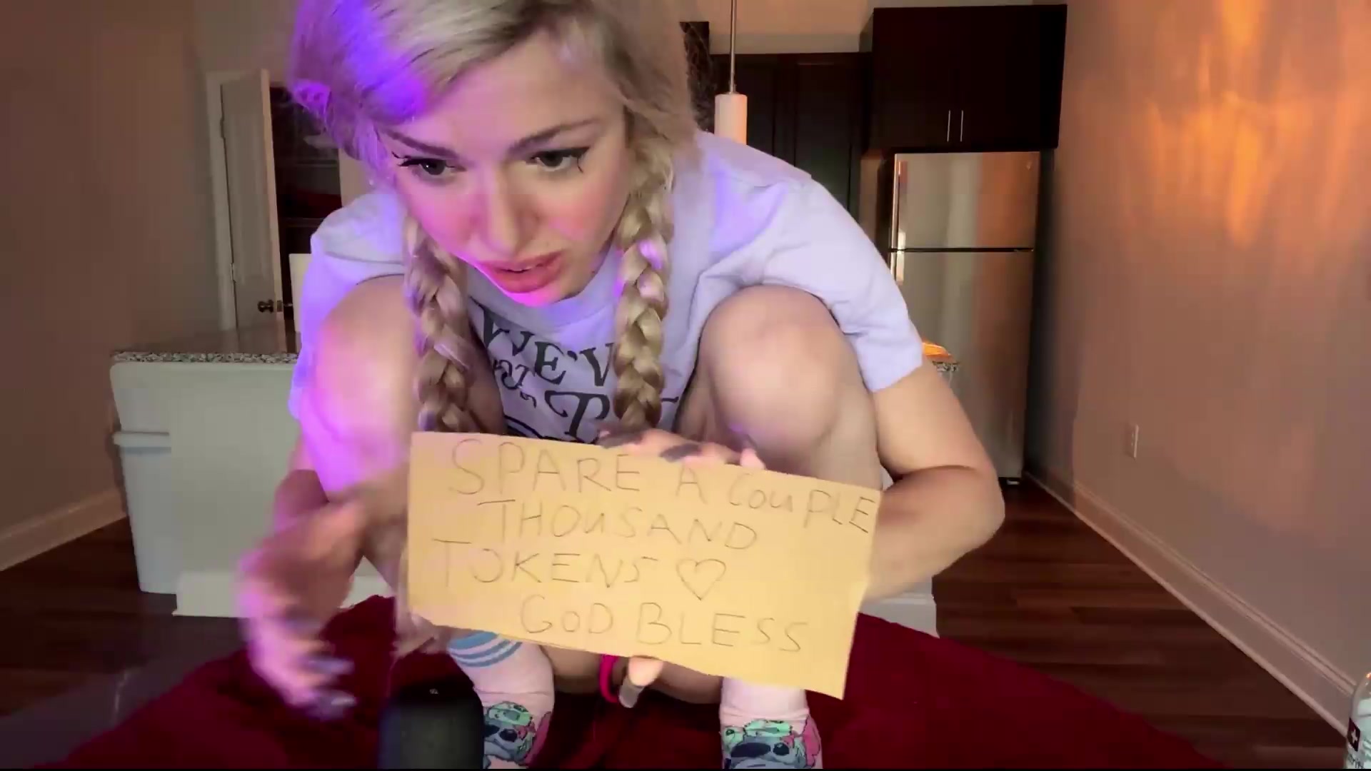 Gallery image thumbnail from TopGspot's myfreecams stream on, 08/30/2026, 19:07 image 11 of 20