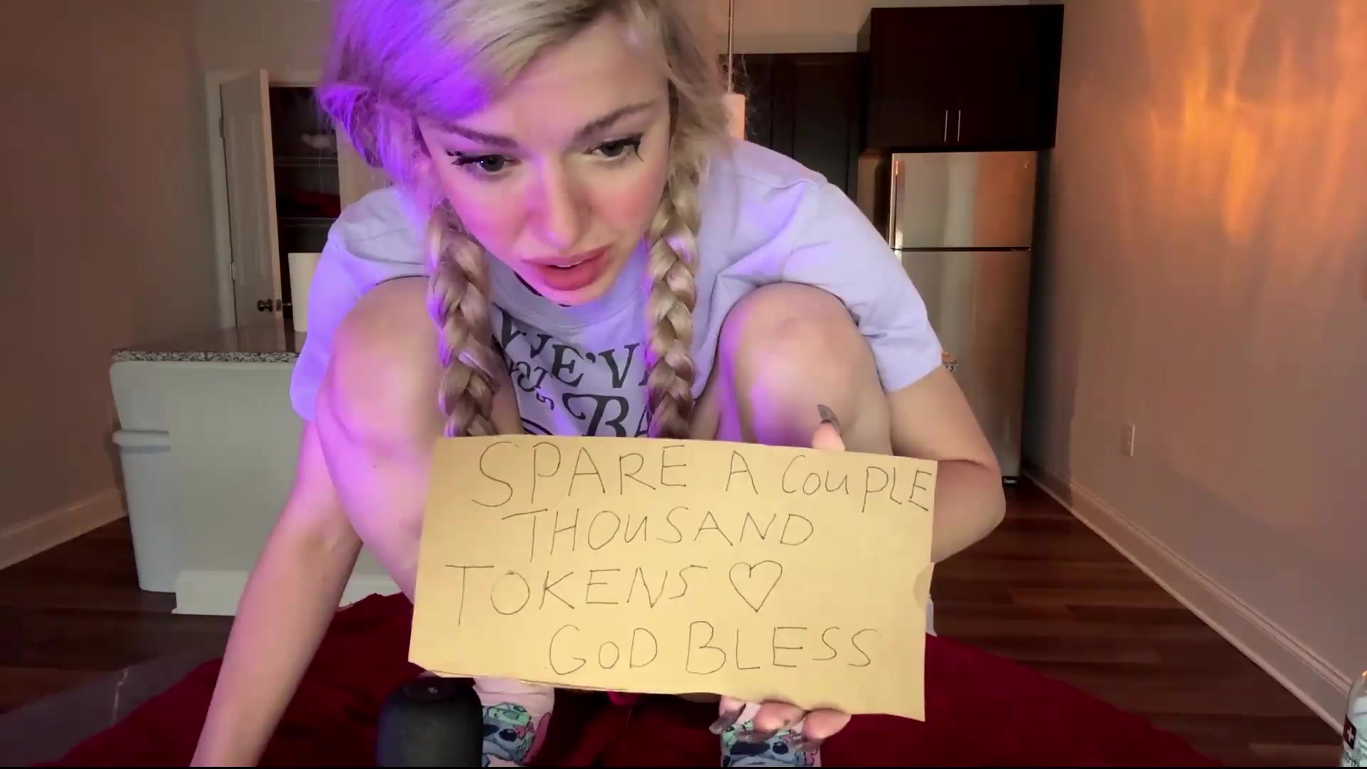 Gallery image thumbnail from TopGspot's myfreecams stream on, 08/30/2026, 19:07 image 12 of 20