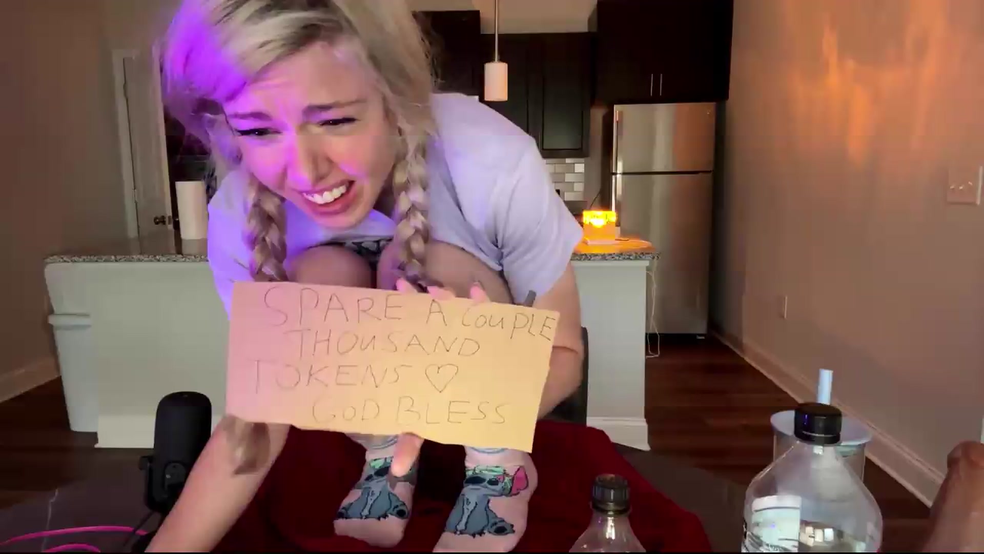 Gallery image thumbnail from TopGspot's myfreecams stream on, 08/30/2026, 22:28 image 15 of 20