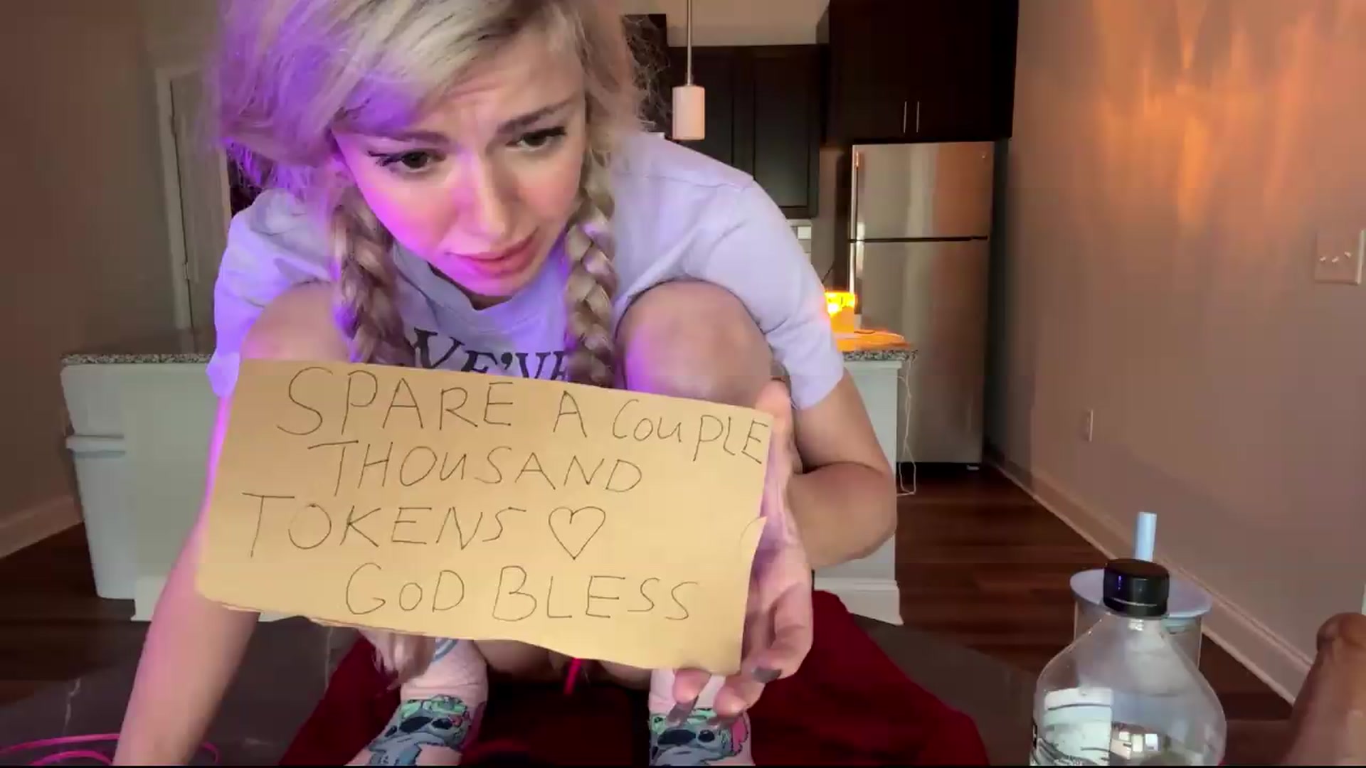 Gallery image thumbnail from TopGspot's myfreecams stream on, 08/30/2026, 22:28 image 7 of 20