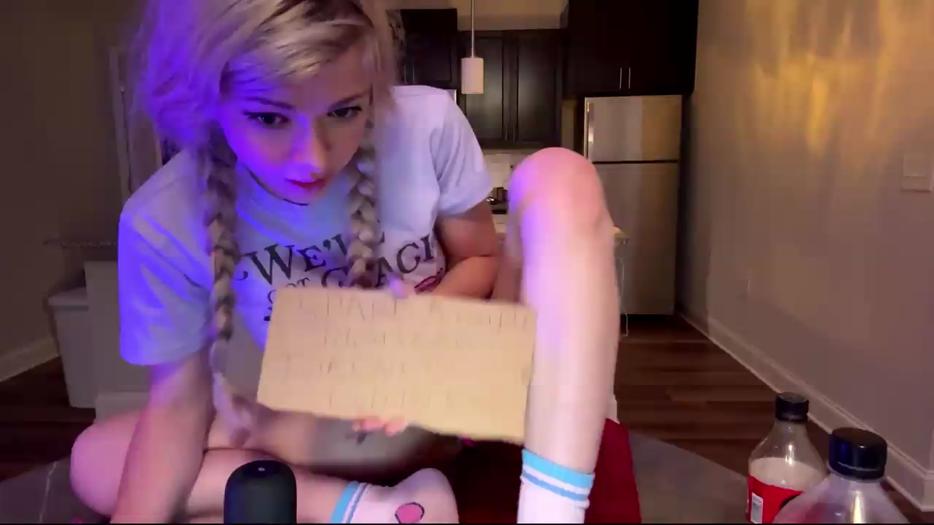 Gallery image thumbnail from TopGspot's myfreecams stream on, 08/31/2026, 01:59 image 10 of 20