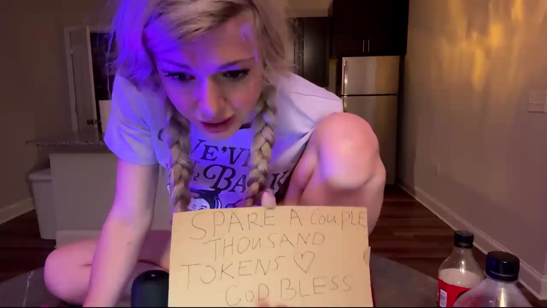 Gallery image thumbnail from TopGspot's myfreecams stream on, 08/31/2026, 01:59 image 11 of 20