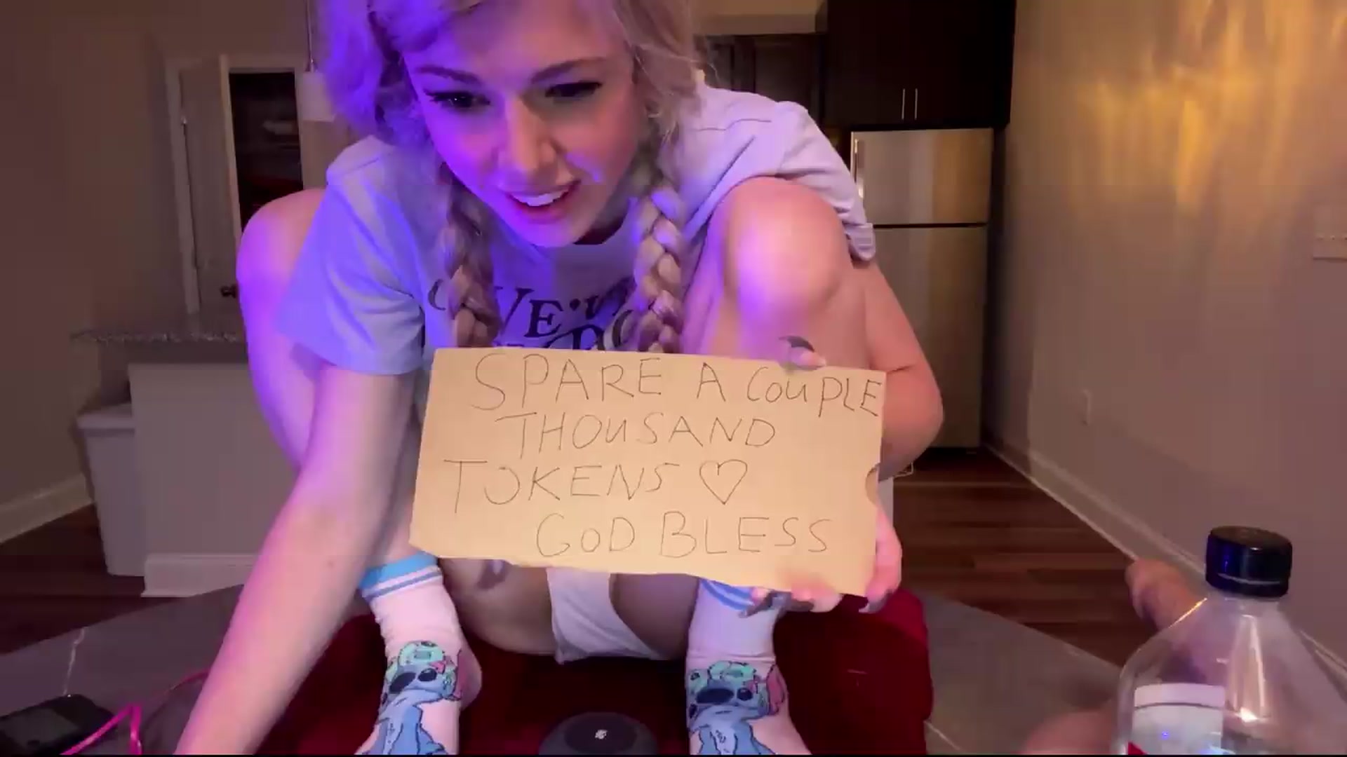 Gallery image thumbnail from TopGspot's myfreecams stream on, 08/31/2026, 03:26 image 19 of 20